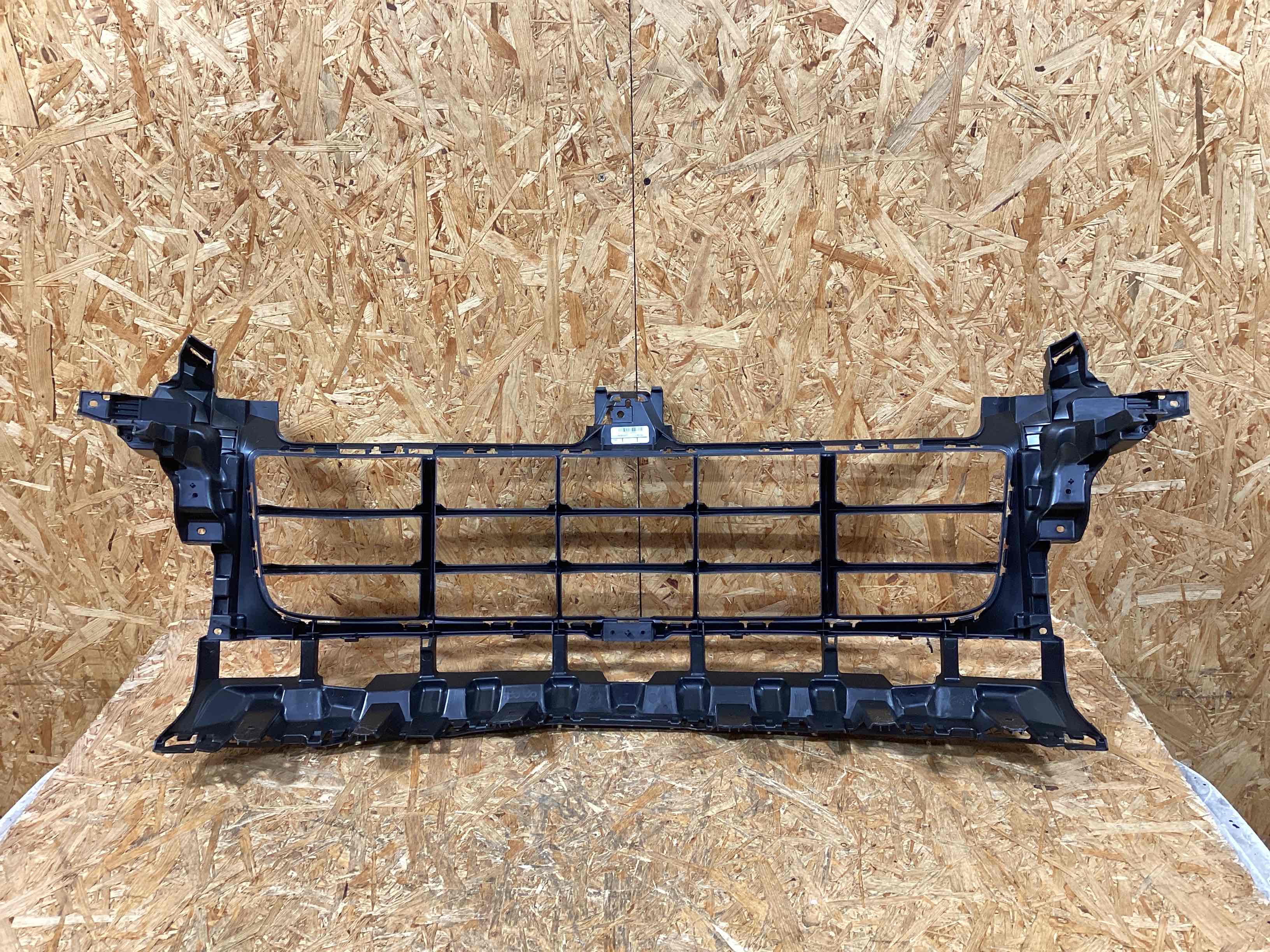 Заглушка, вставка (решетка) в бампер Porsche Cayenne 050126-113