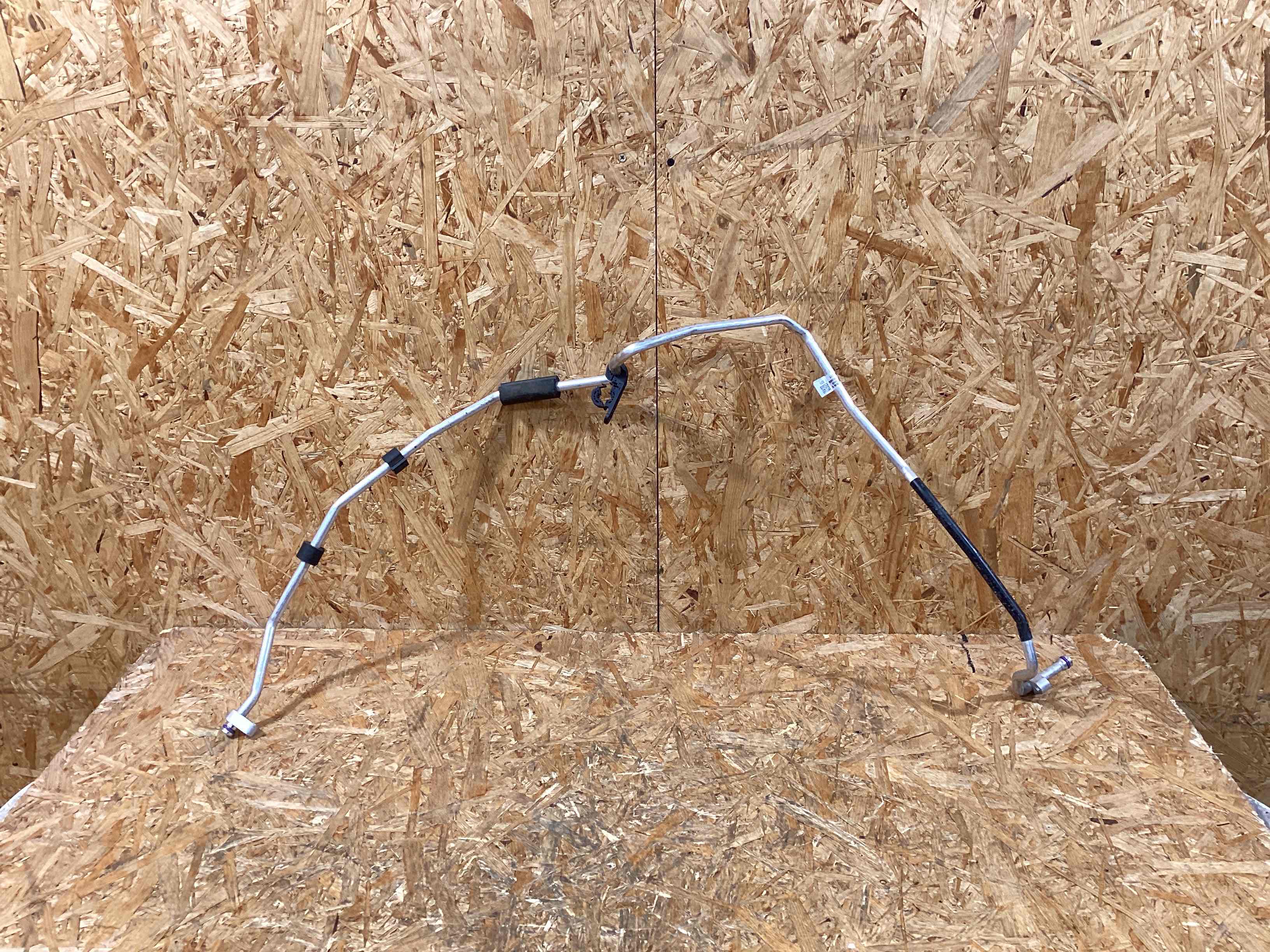 Патрубок Porsche 911 050126-119