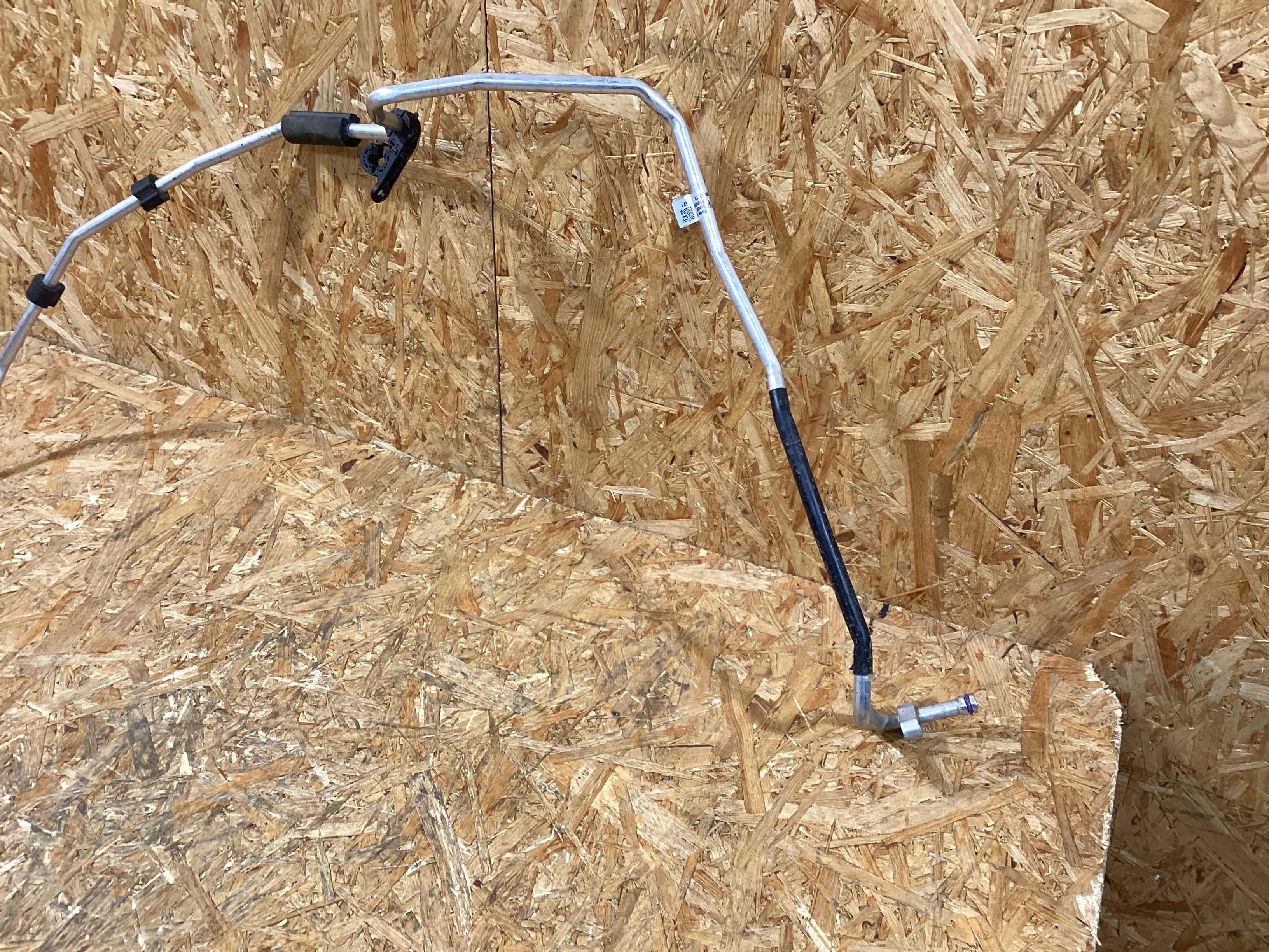 Патрубок Porsche 911 050126-119