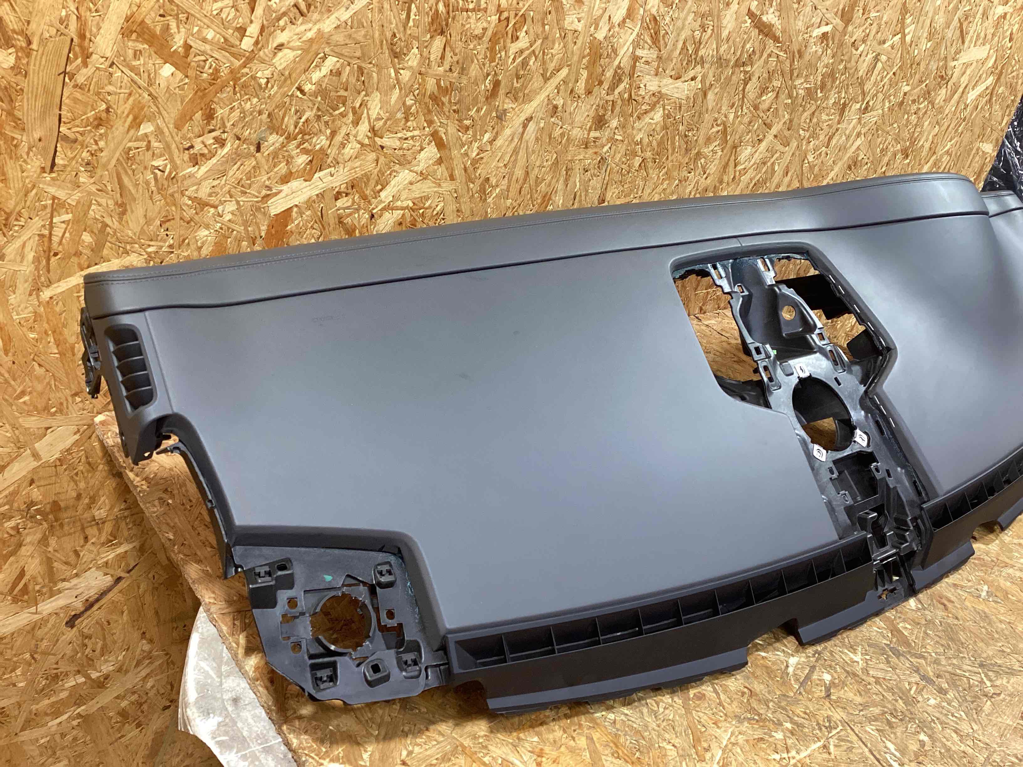 Панель передняя салона (торпедо) Porsche Cayenne 050226-101