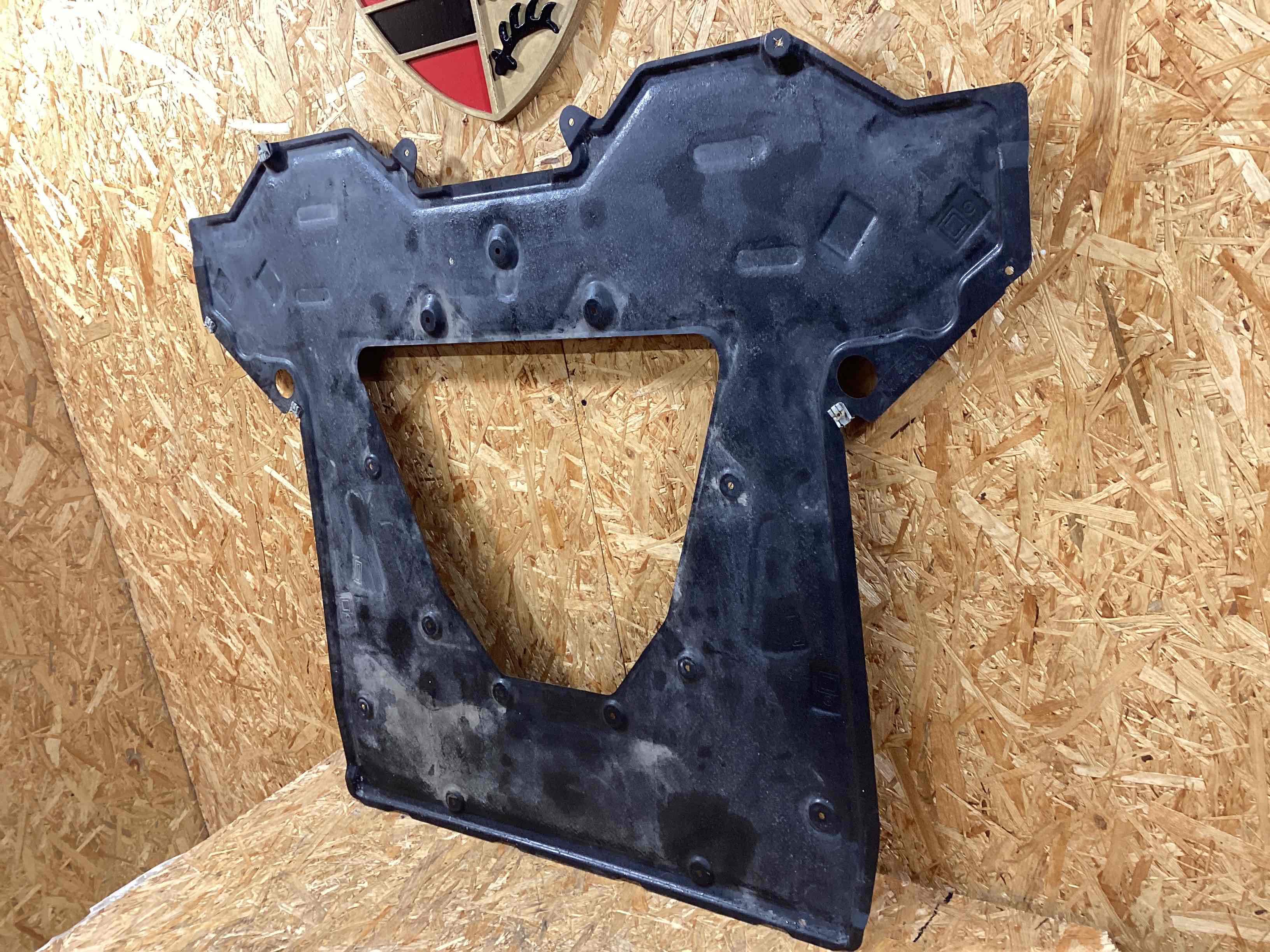 Защита днища кузова Porsche 911 050226-105