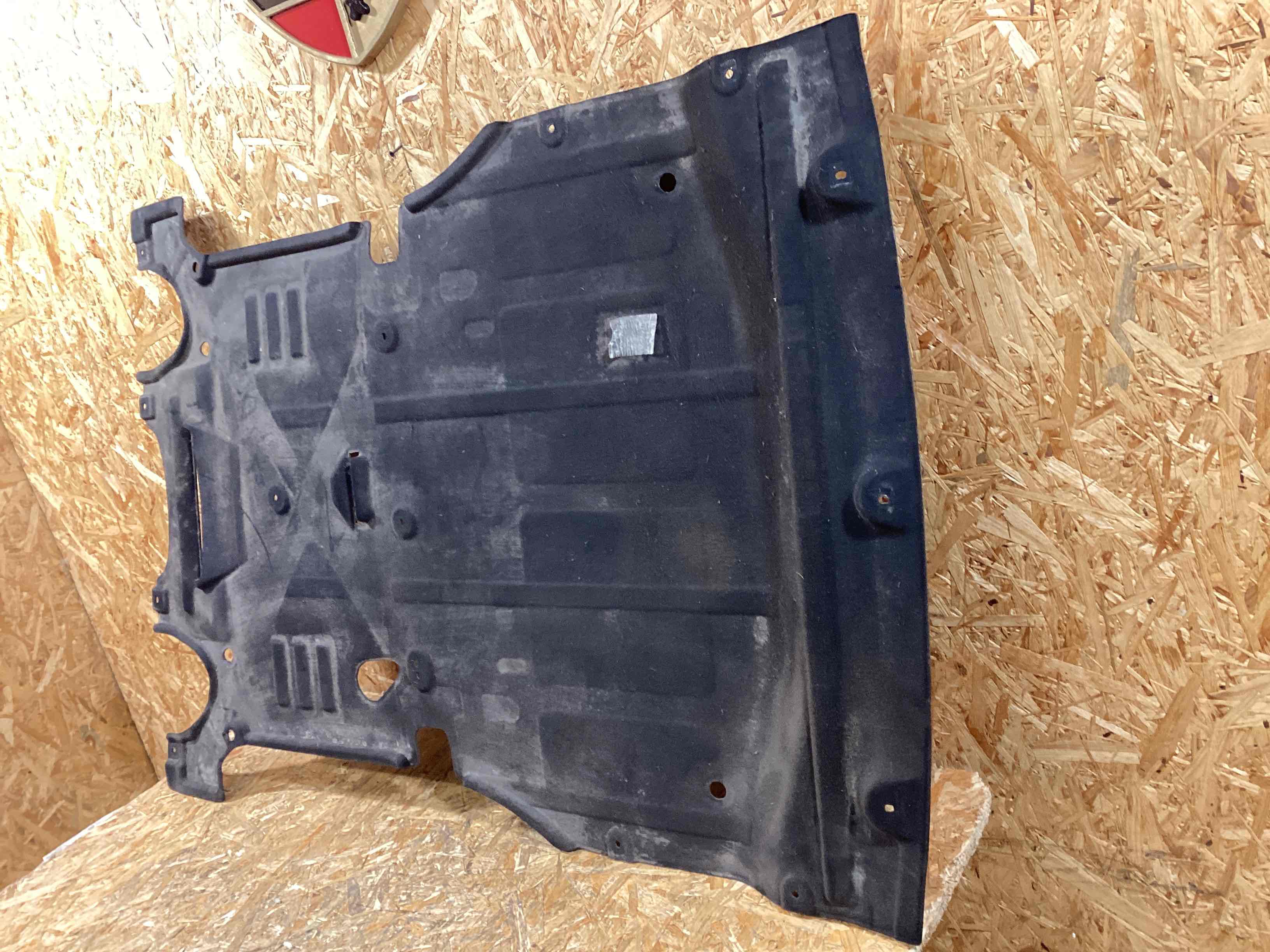 Защита днища кузова Porsche Macan 050226-106