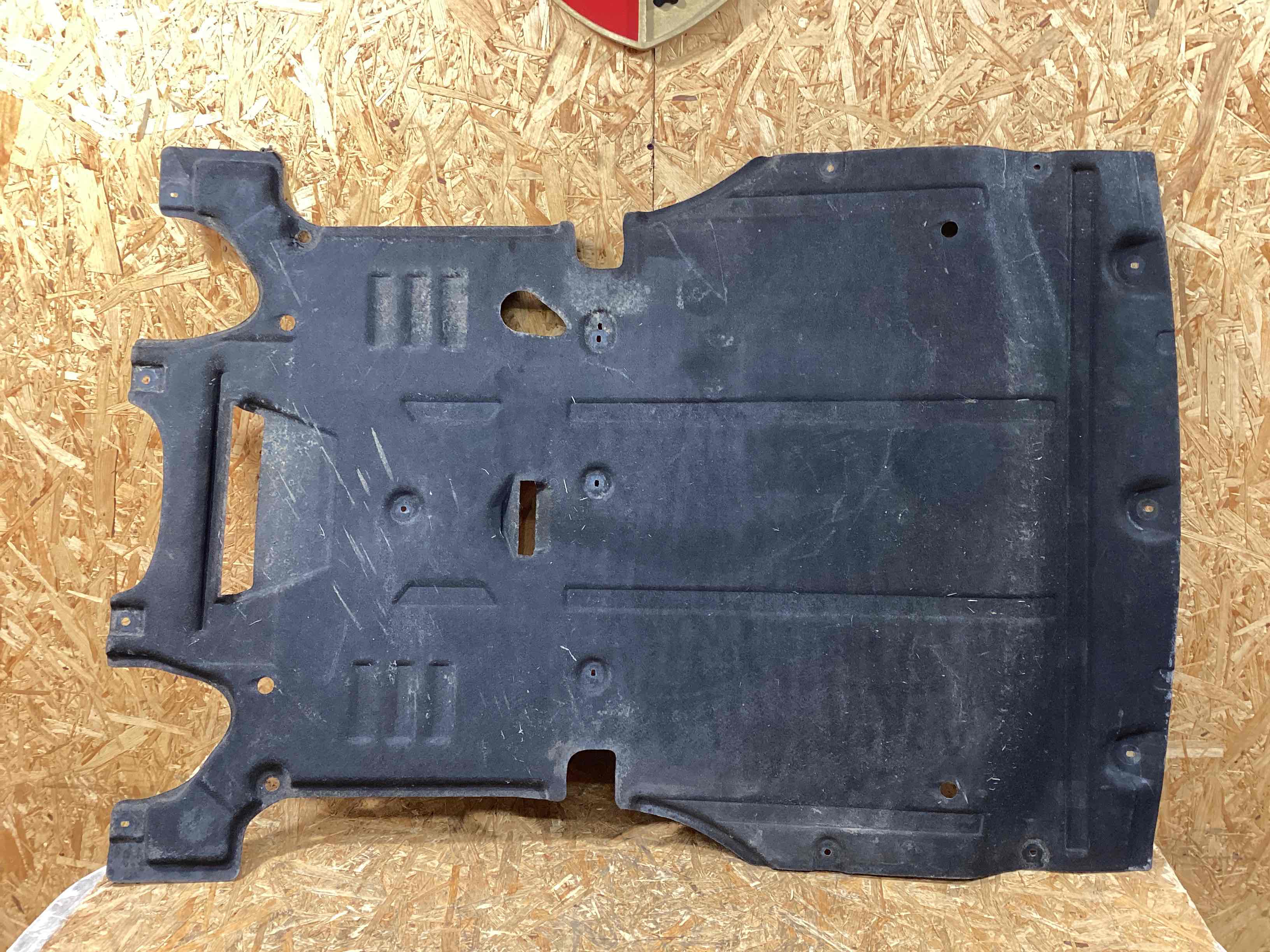 Защита днища кузова Porsche Macan 050226-106