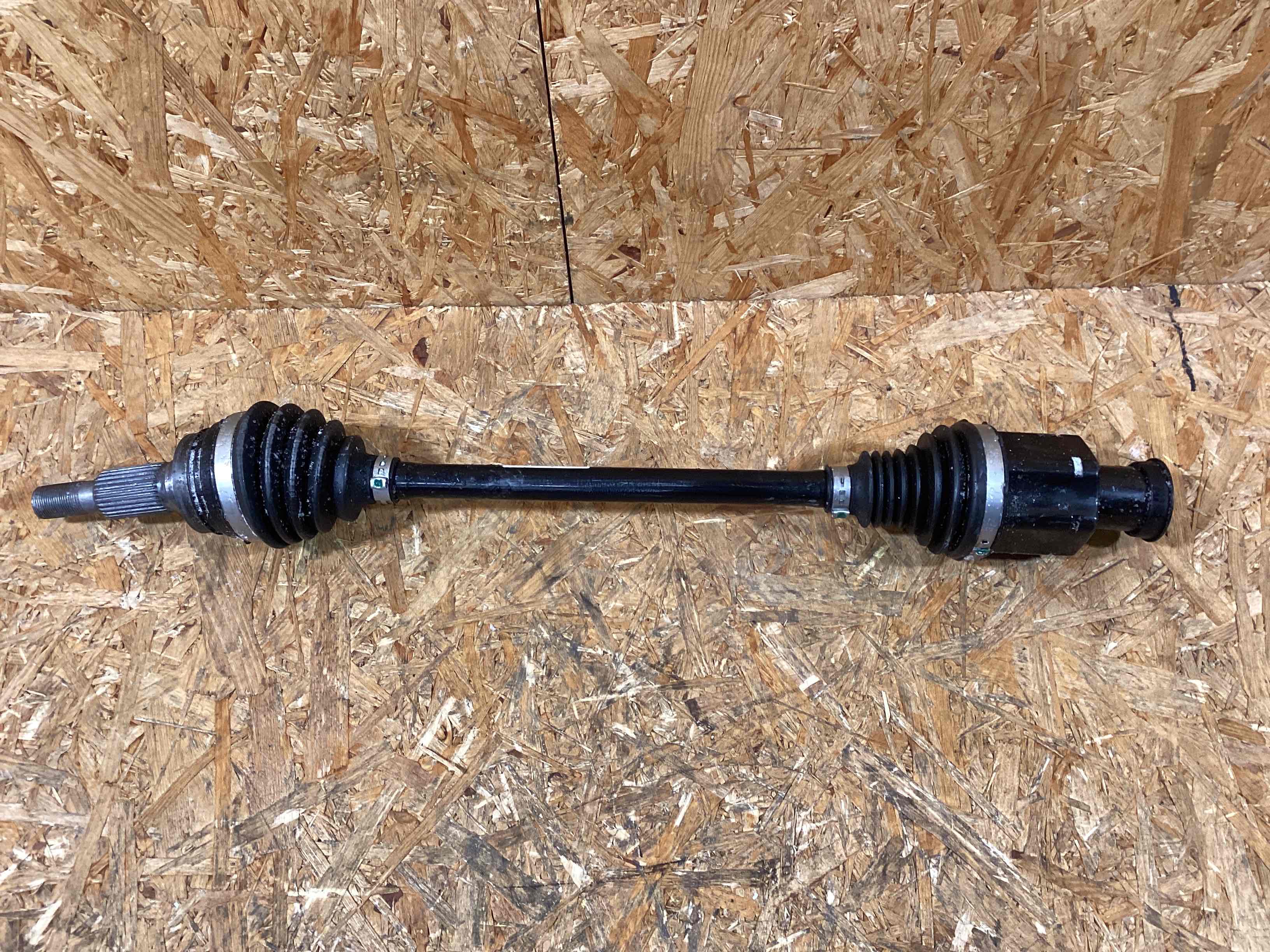 Полуось (приводной вал) Porsche Taycan 050226-111