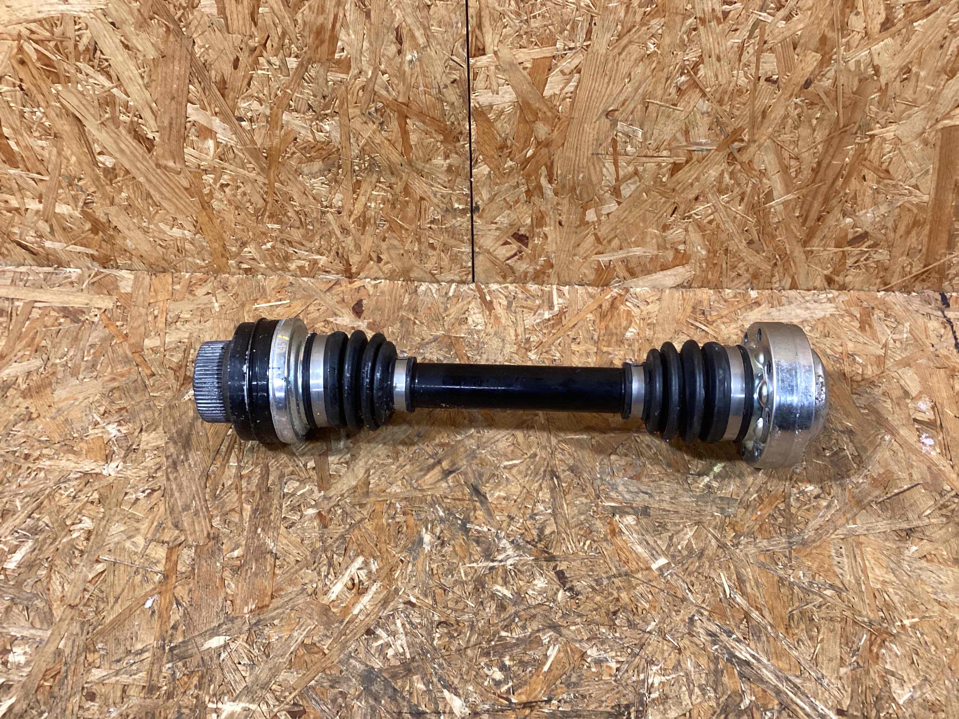 Полуось (приводной вал) Porsche Taycan 050226-112