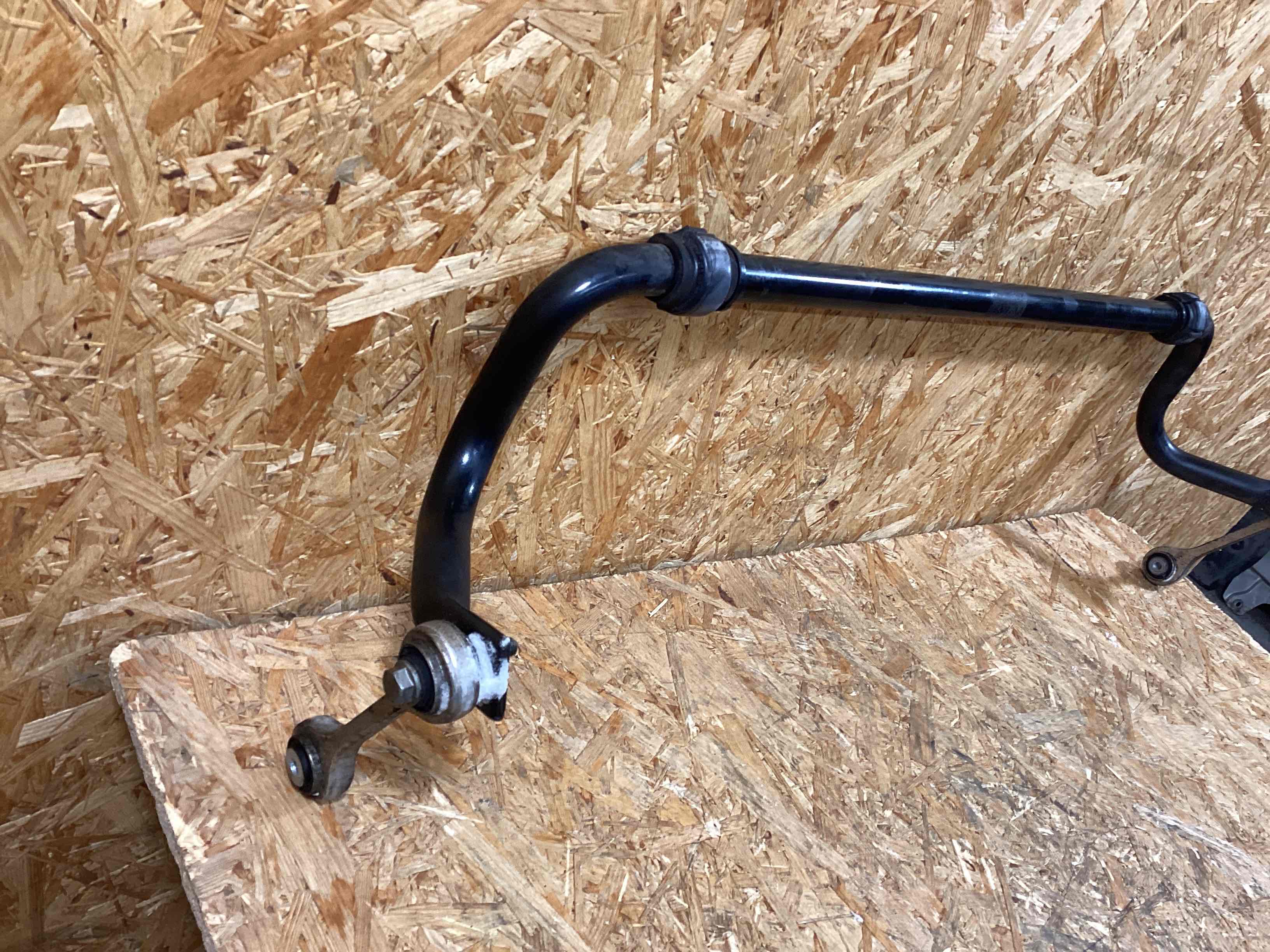 Активный стабилизатор поперечной устойчивости, блок управления Porsche Macan 050226-115