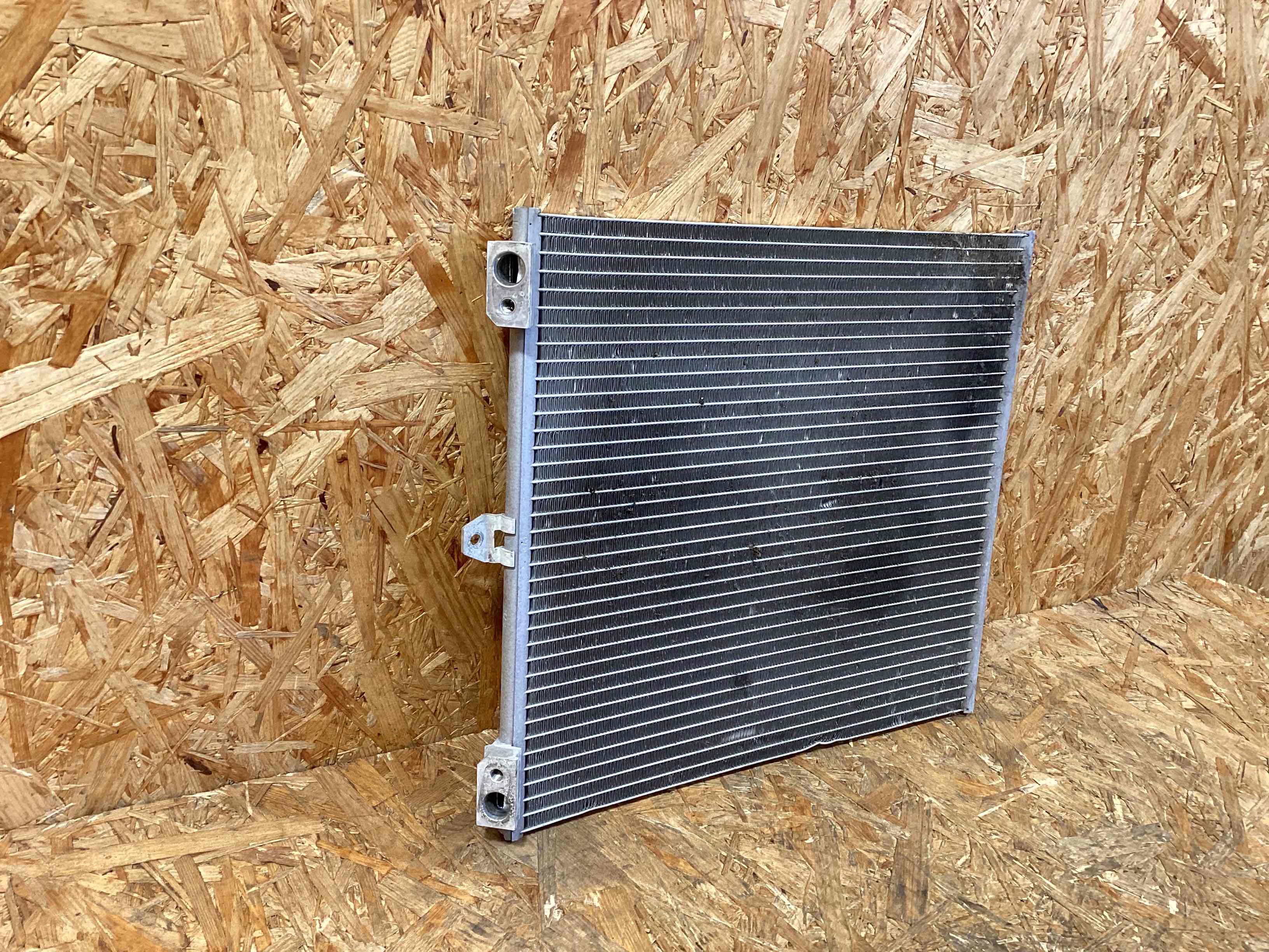 Радиатор кондиционера Porsche 911 050326-117