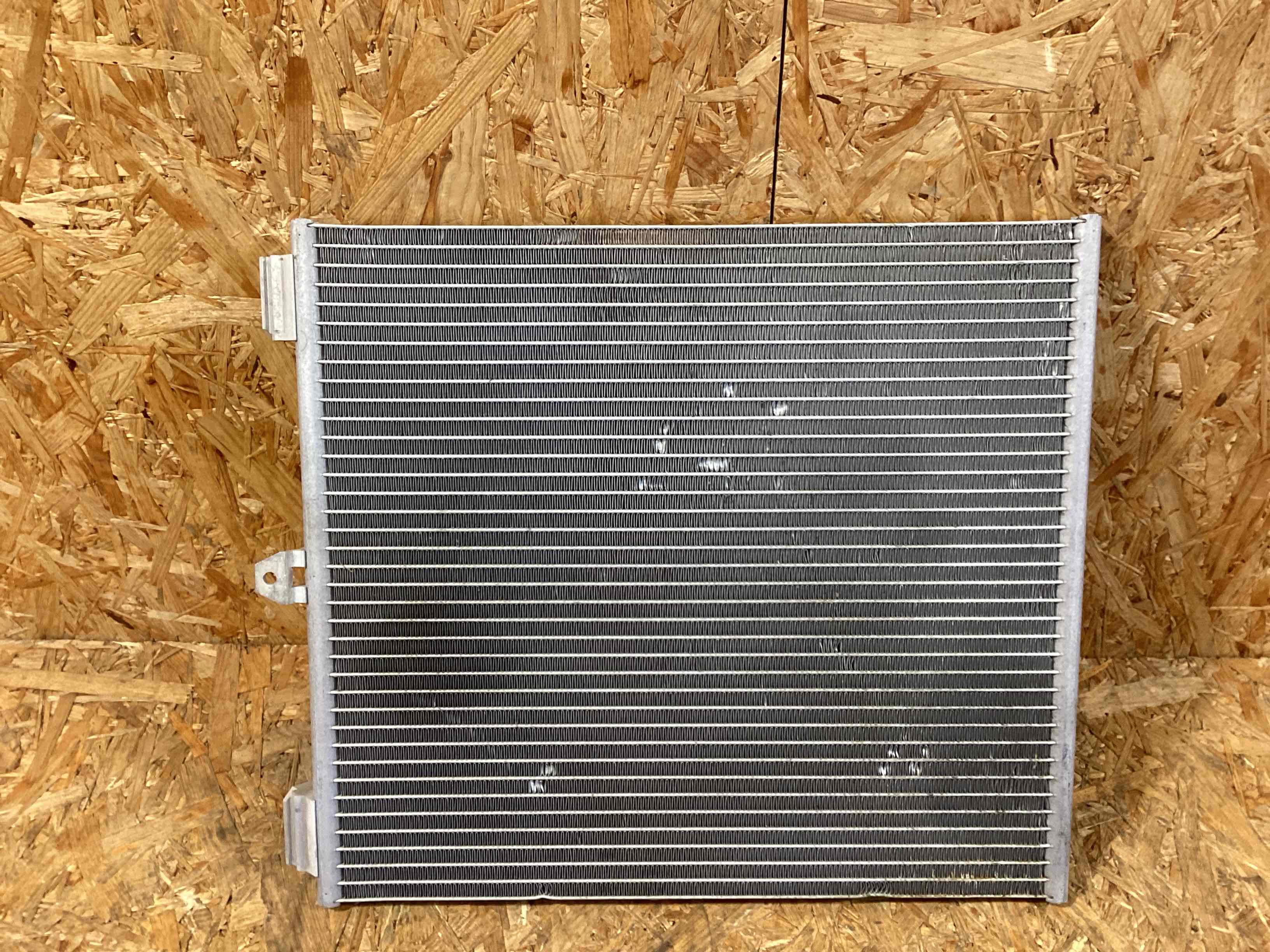 Радиатор кондиционера Porsche 911 050326-117