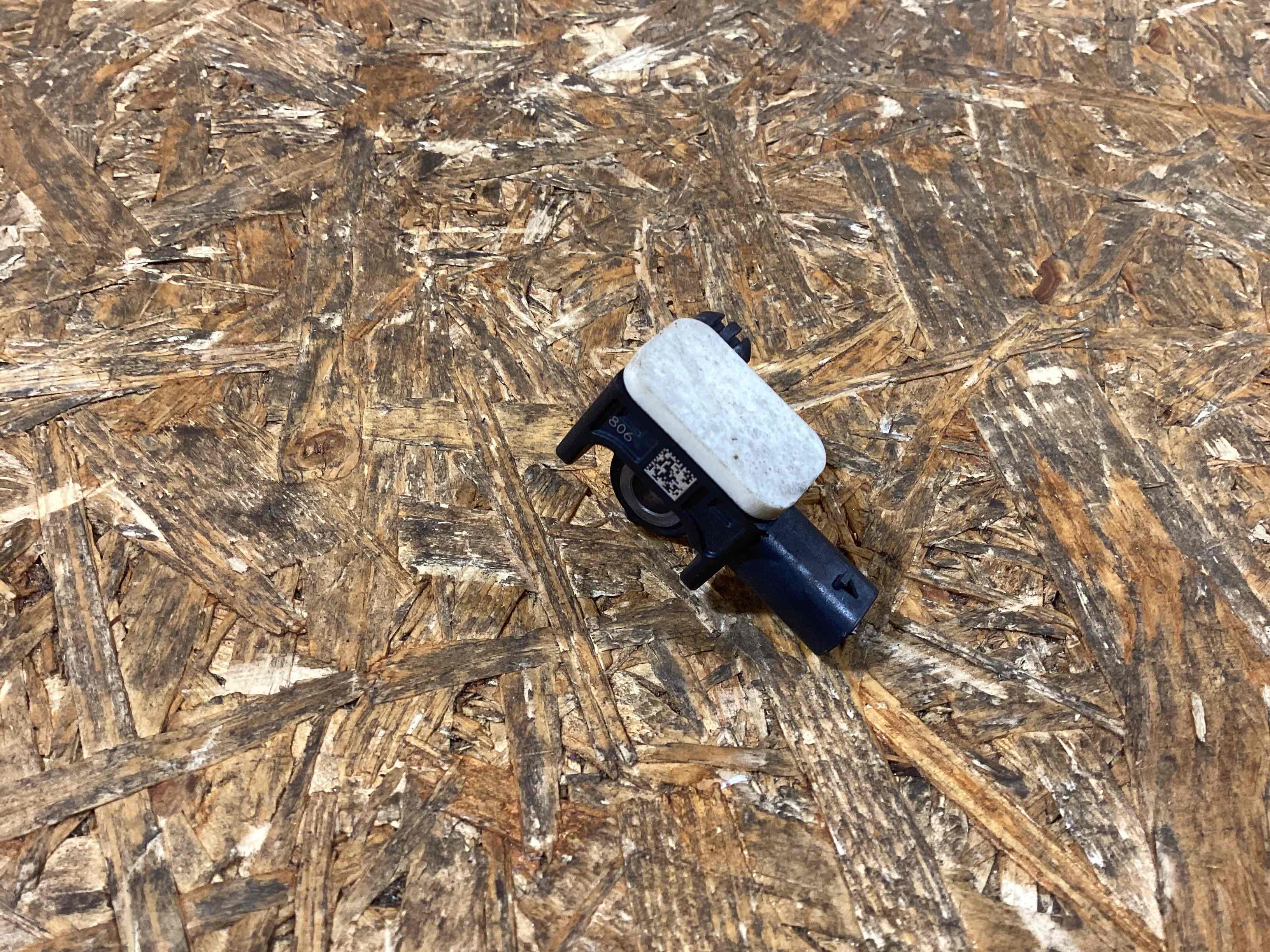 Датчик удара (Airbag), переключатель Porsche Panamera 050326-118