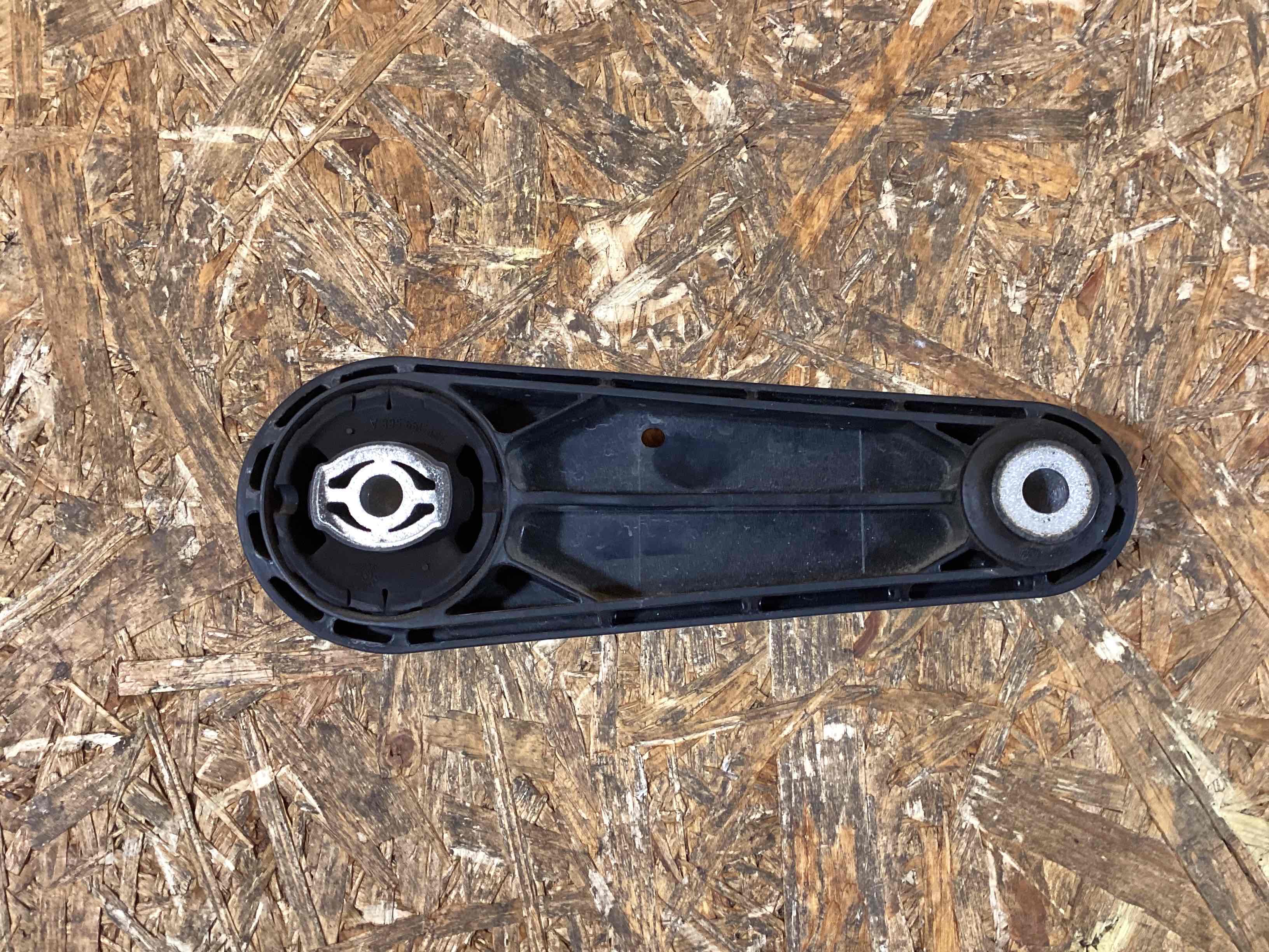 Крепление, кронштейн Porsche Panamera 060326-102