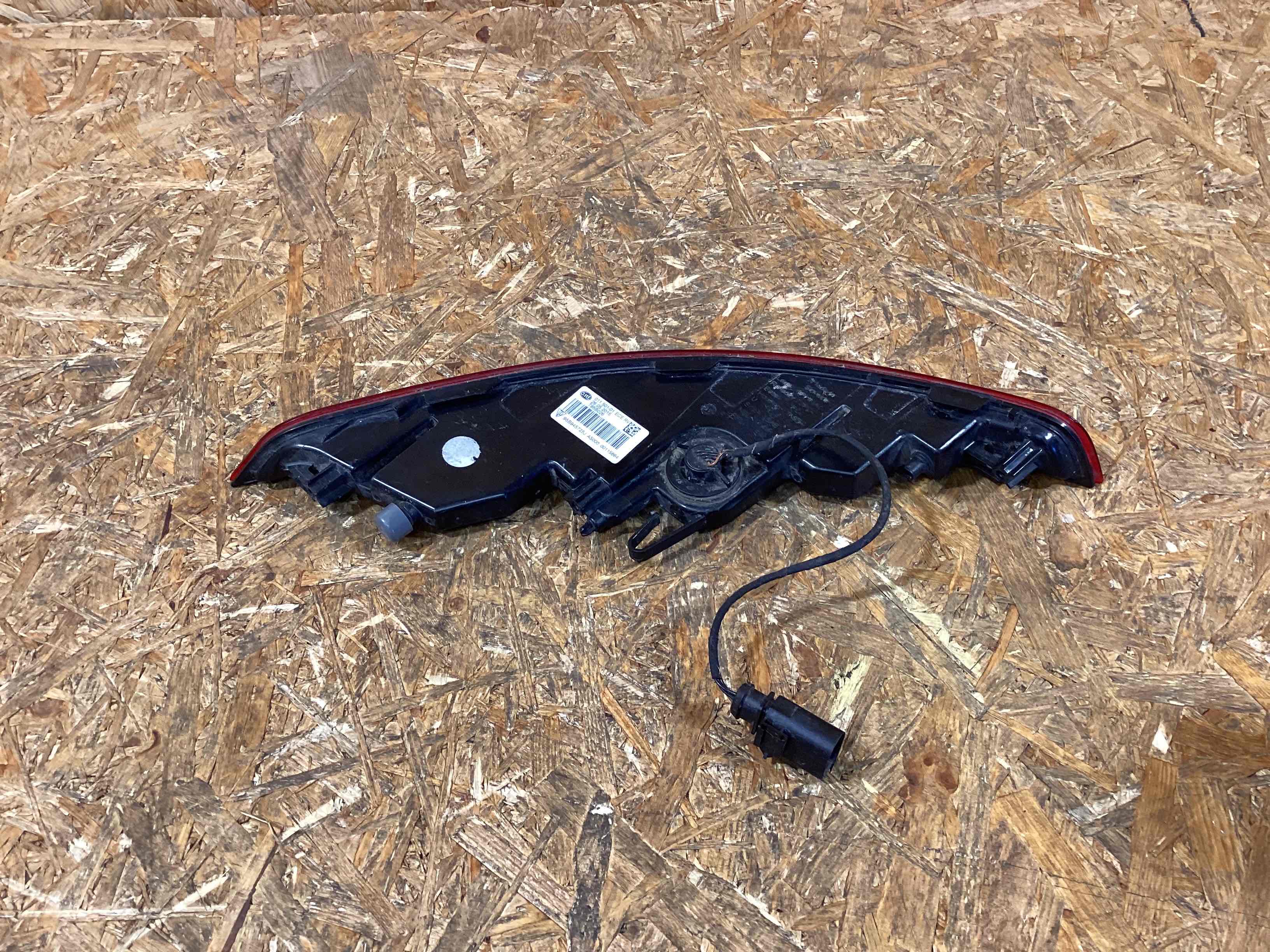 Фара противотуманная Porsche Macan 060326-104