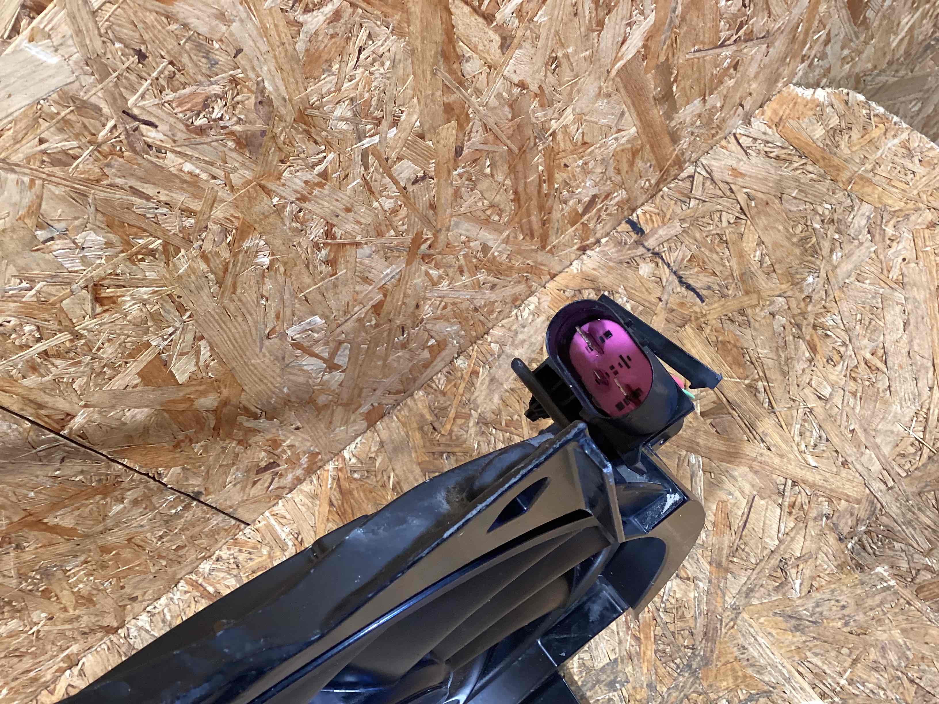 Вентилятор радиатора, вентиляторы Porsche Taycan 060326-109