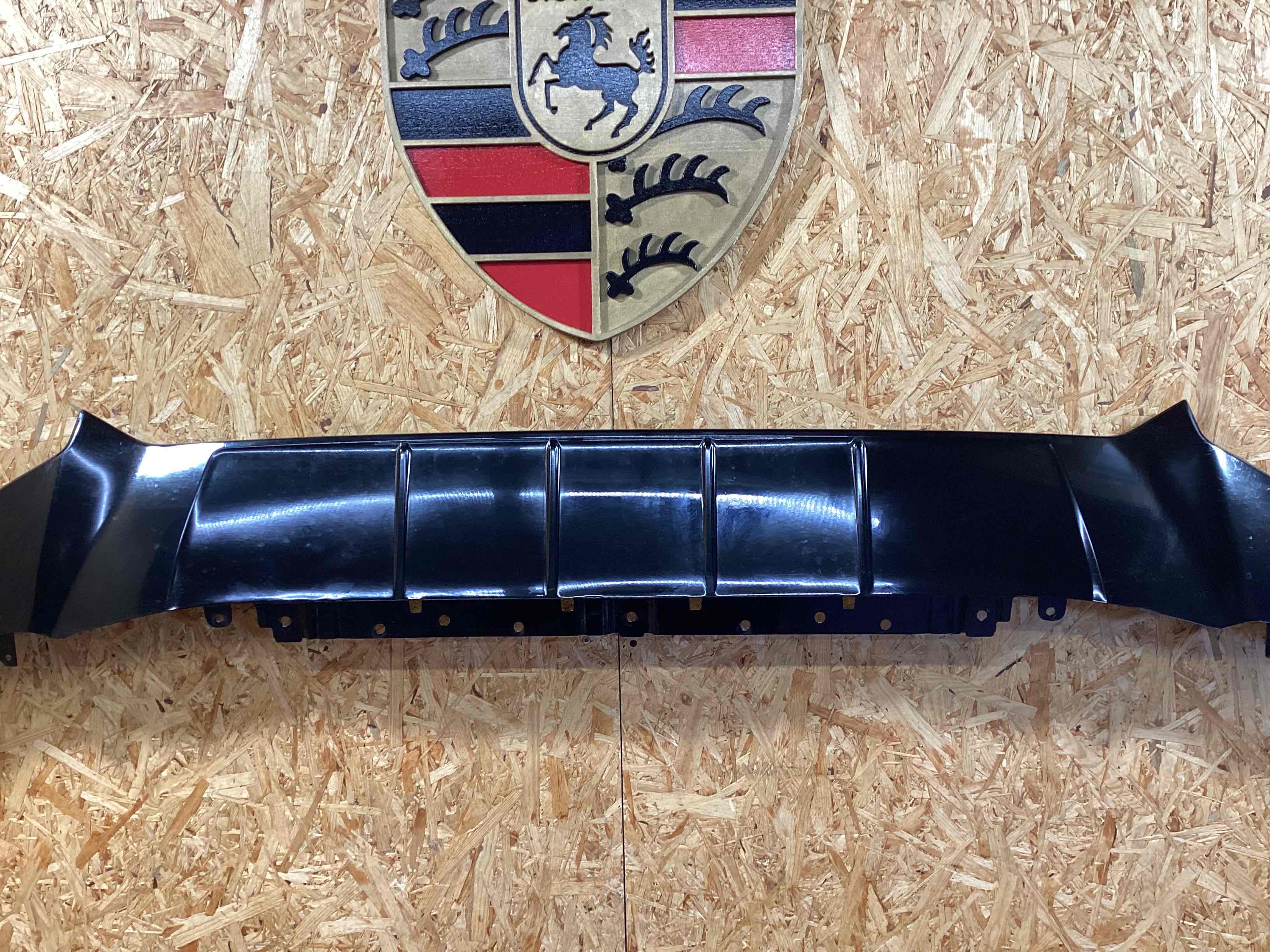 Юбка бампера нижняя Porsche Cayenne 060326-111