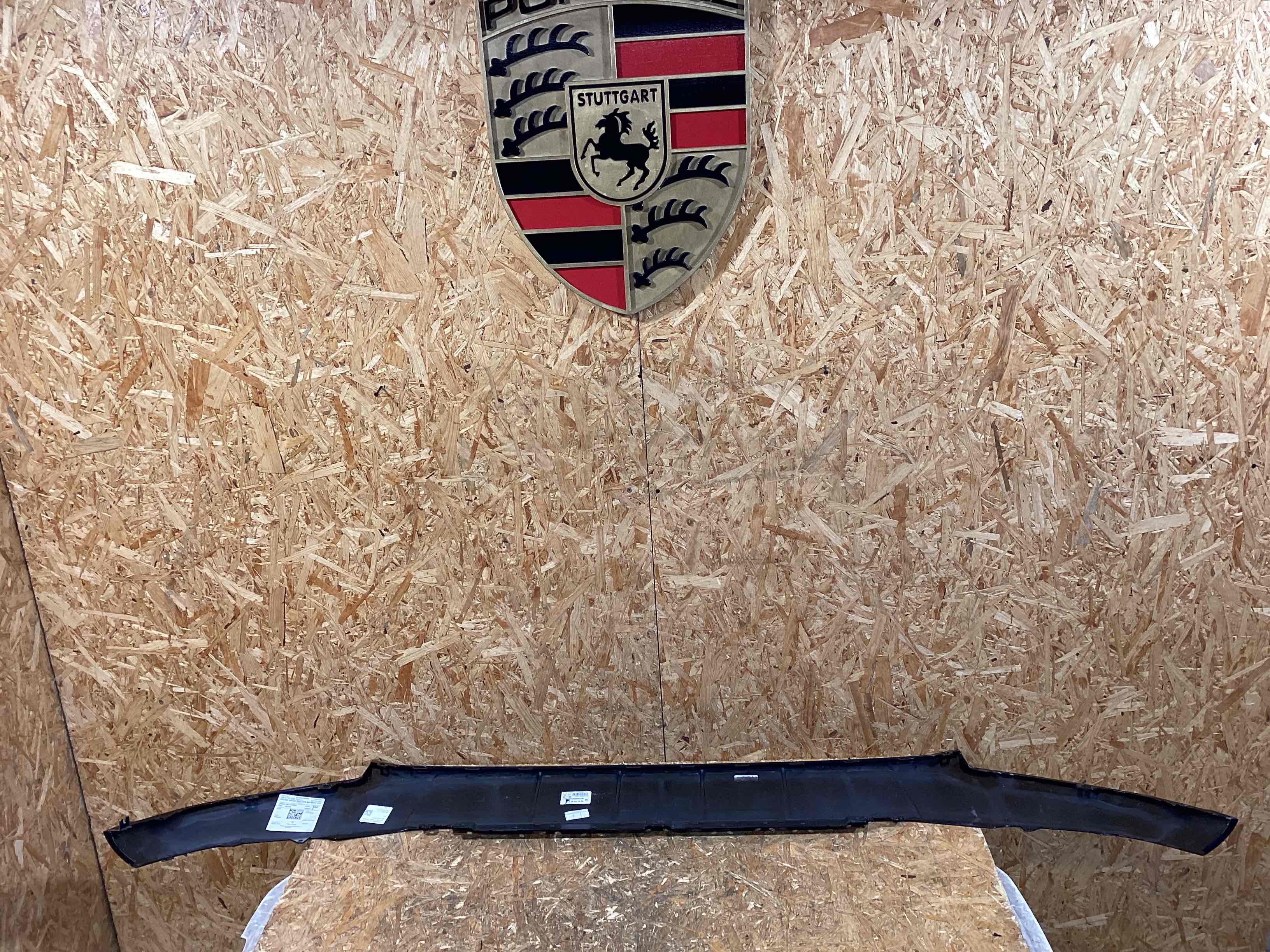 Юбка бампера нижняя Porsche Cayenne 060326-111