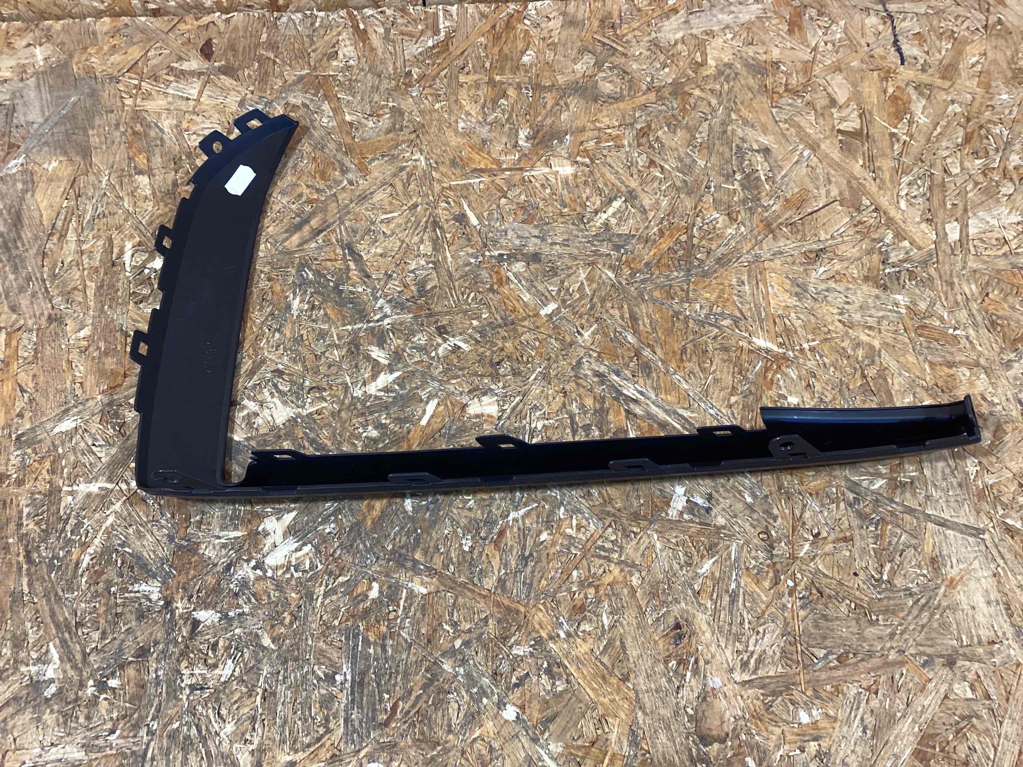 Заглушка, вставка (решетка) в бампер Porsche Cayenne 060326-114