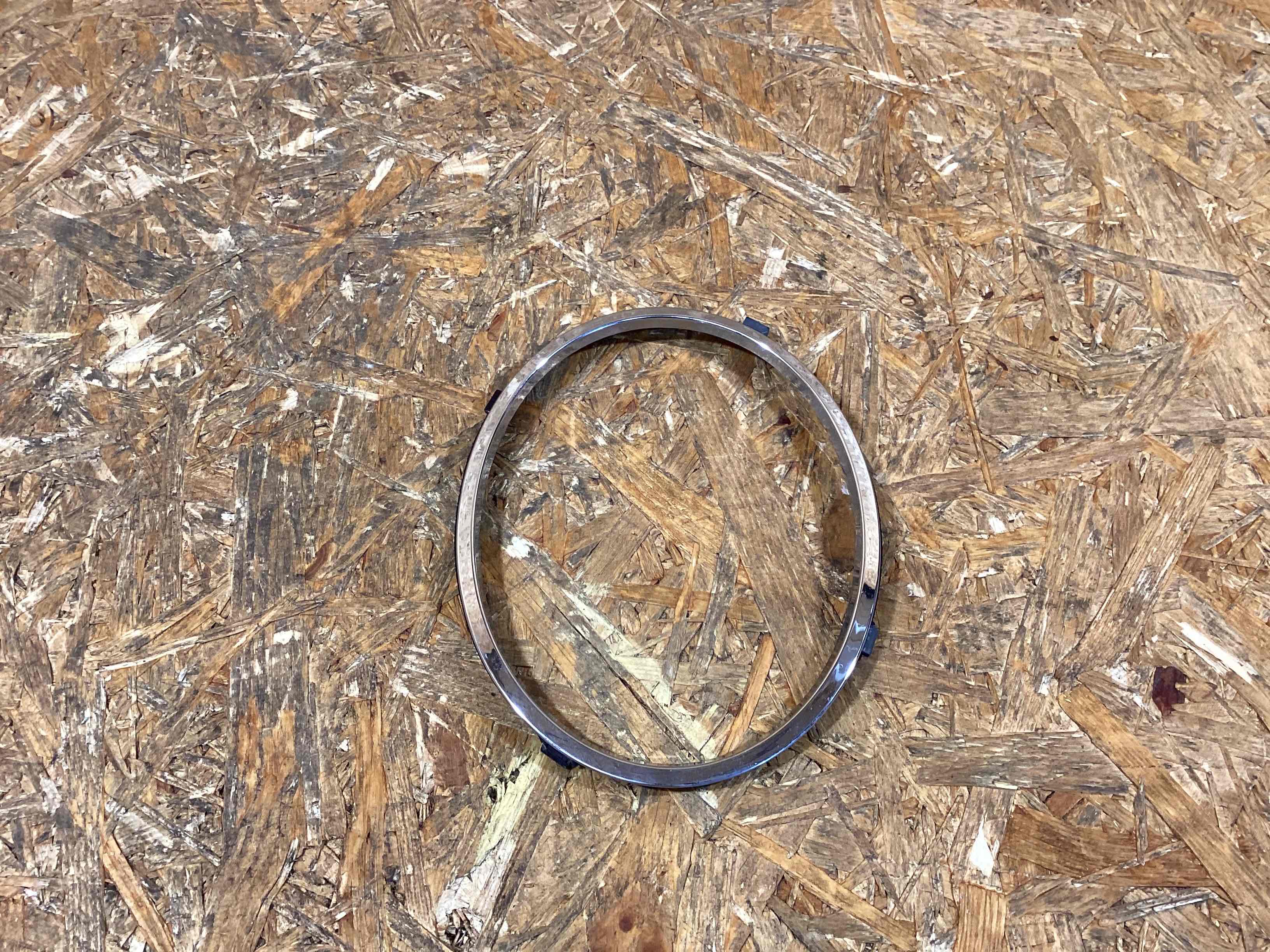 Молдинг крыла, решетки и жабры крыла Bentley Bentayga 060326-119