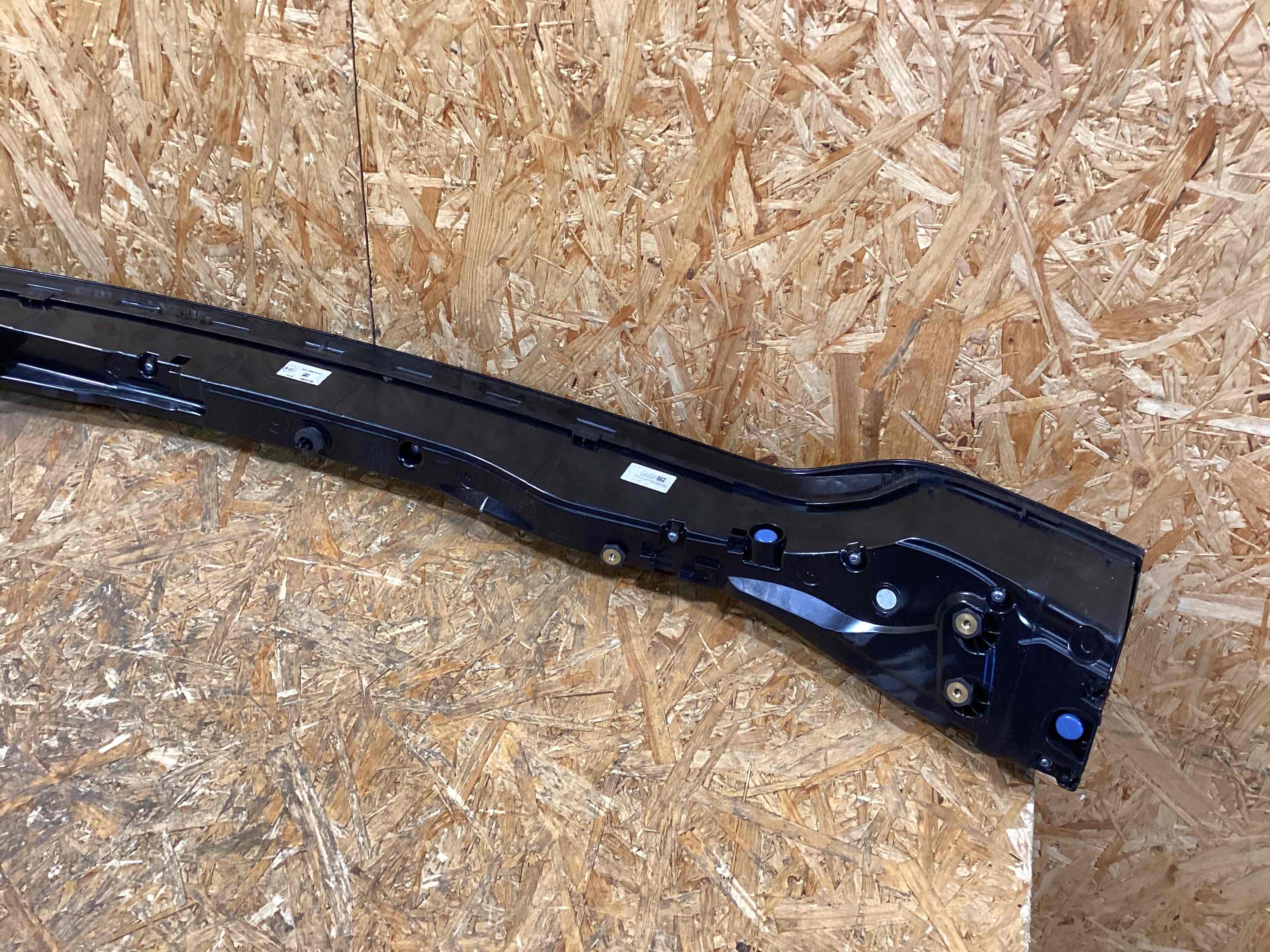 Фонарь стоп-сигнал Porsche Macan 060326-122