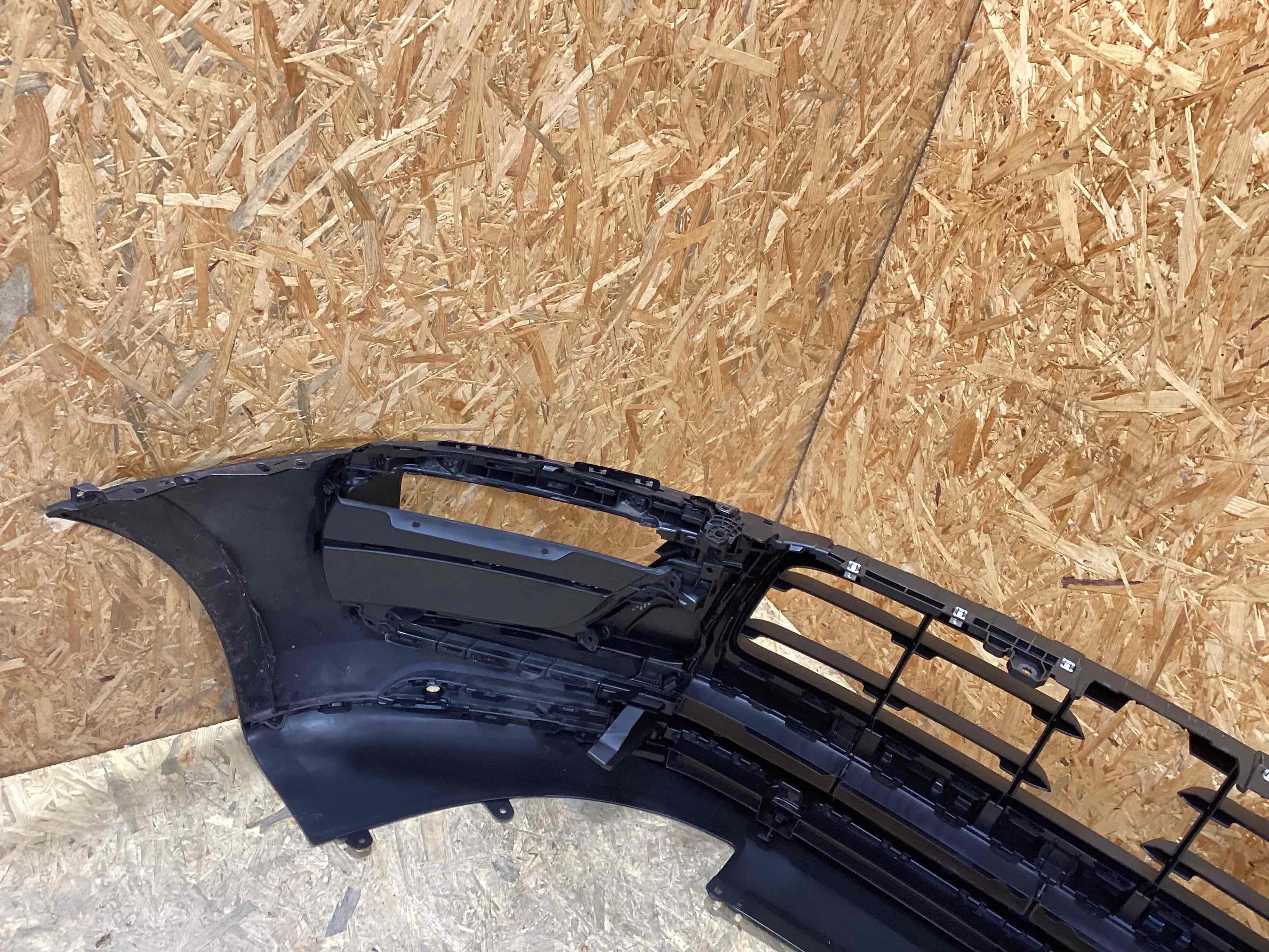 Бампер передний Porsche Macan 060326-123