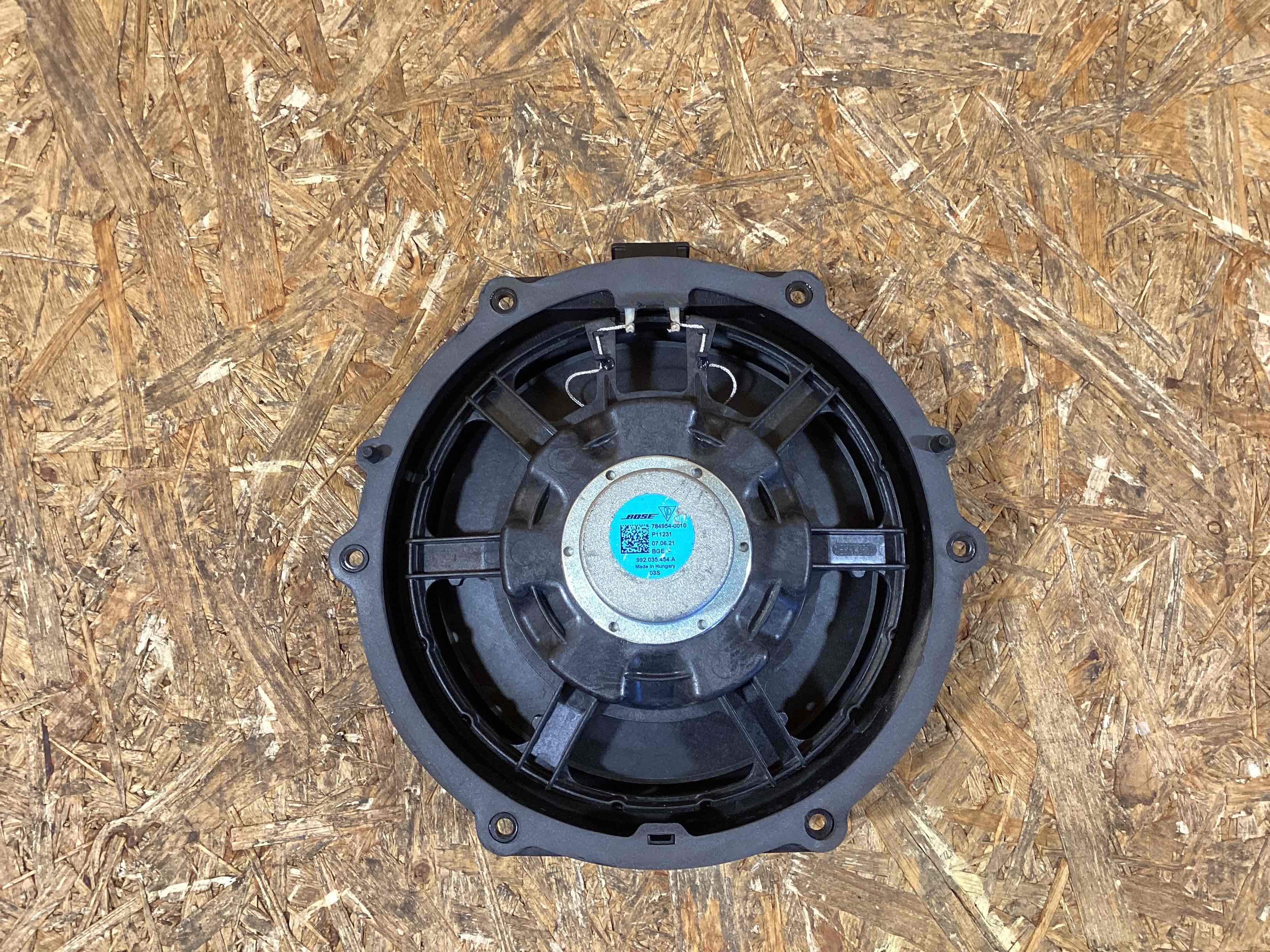 Динамик Porsche 911 060326-125