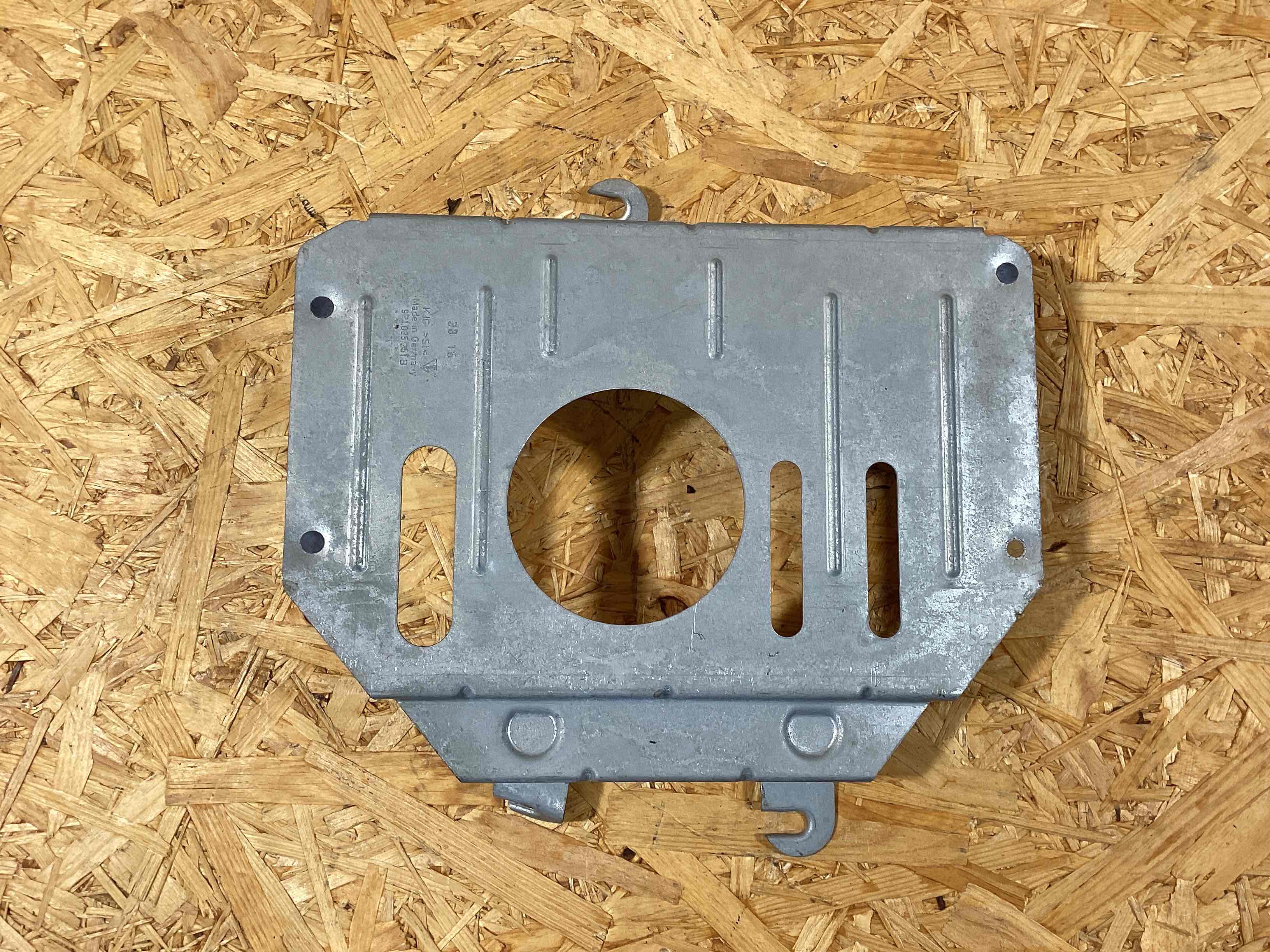 Крепление, кронштейн Porsche 911 060525-133