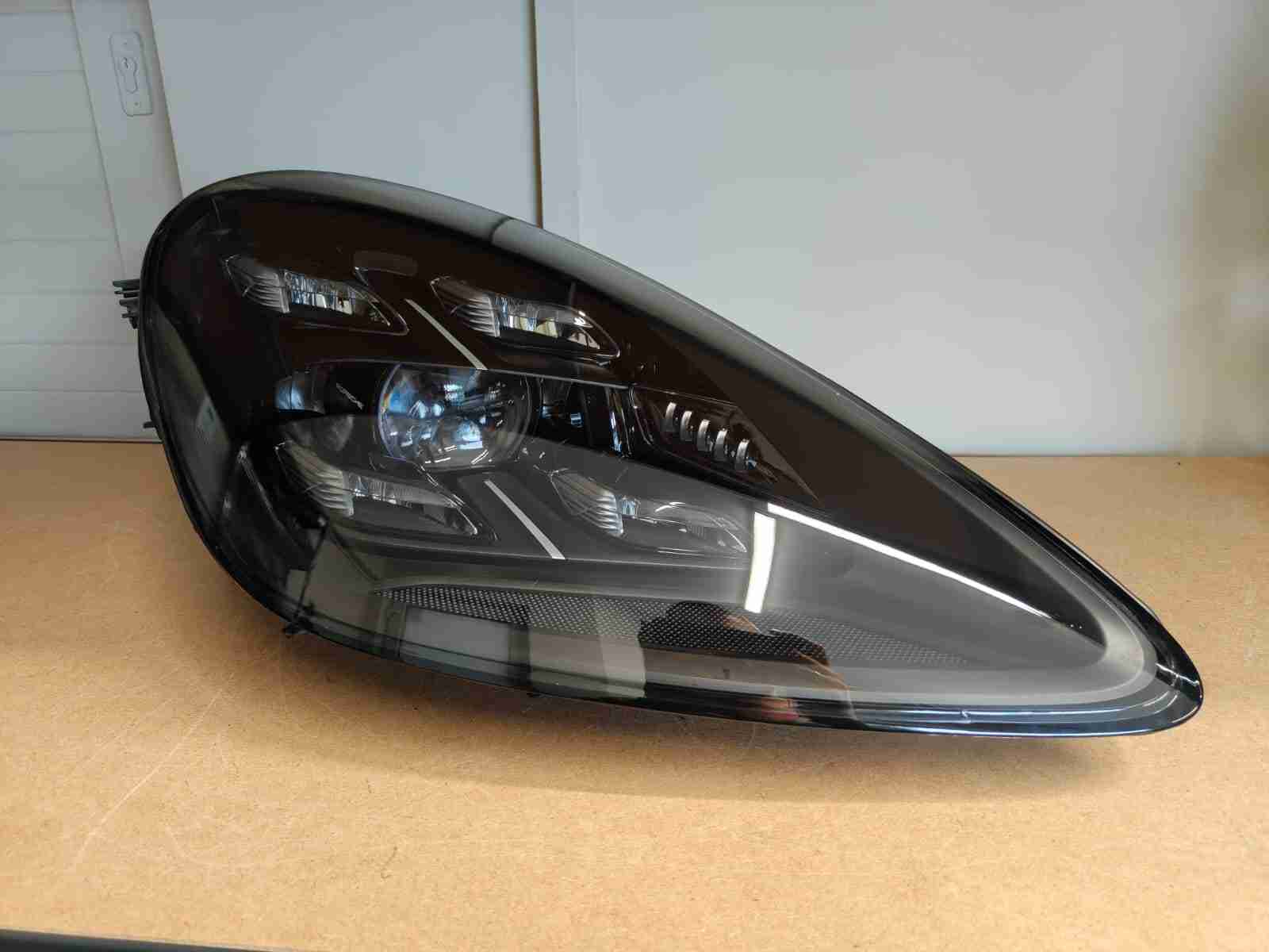 Фара ліва Porsche Cayenne 060926-201