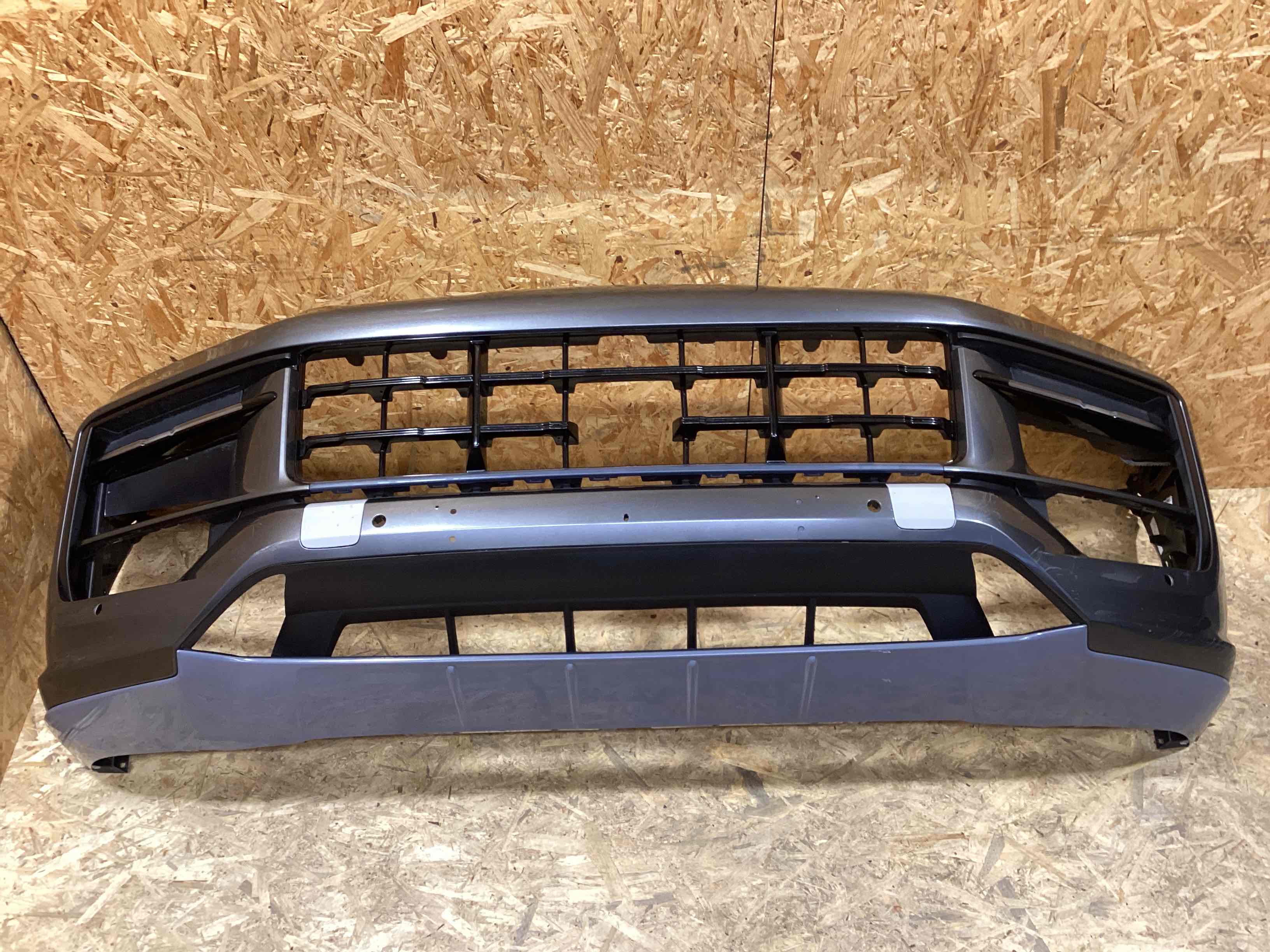 Бампер передний Porsche Cayenne 061025-102