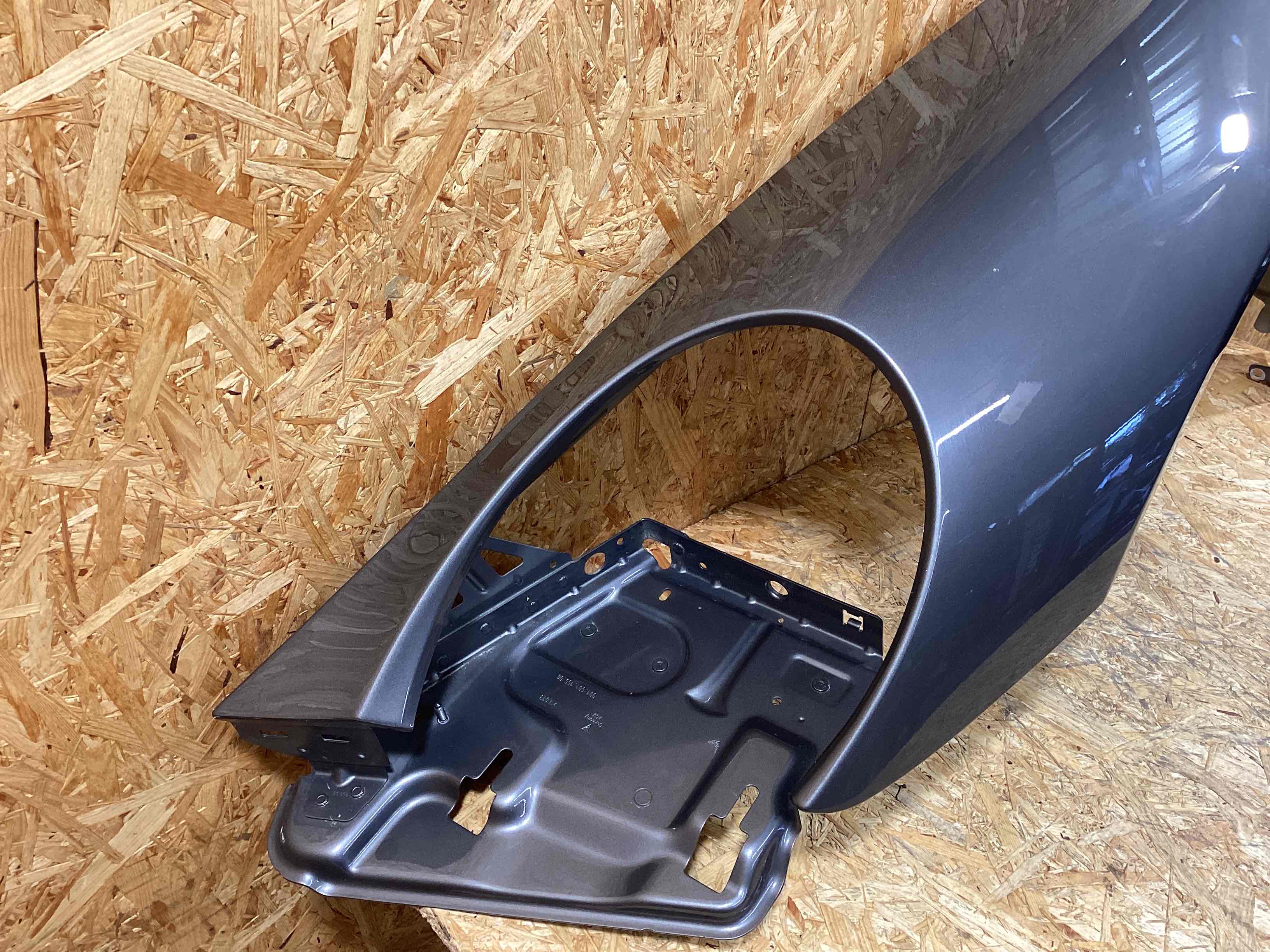 Крыло переднее левое Porsche 911 061025-105