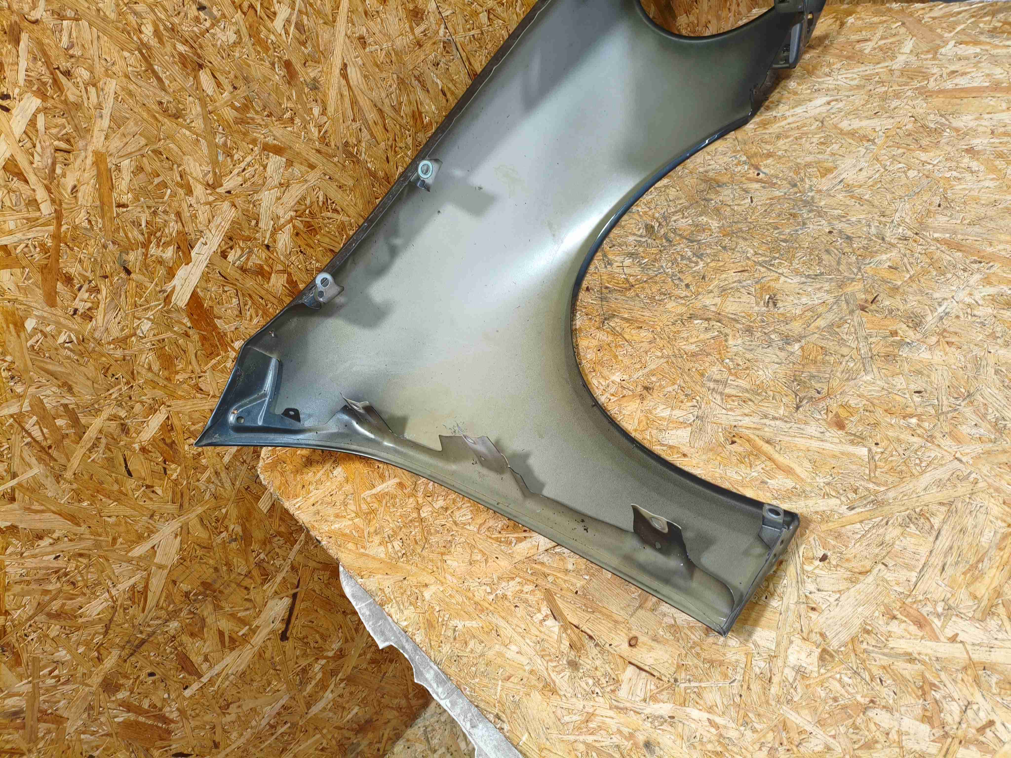 Крыло переднее левое Porsche 911 061025-105