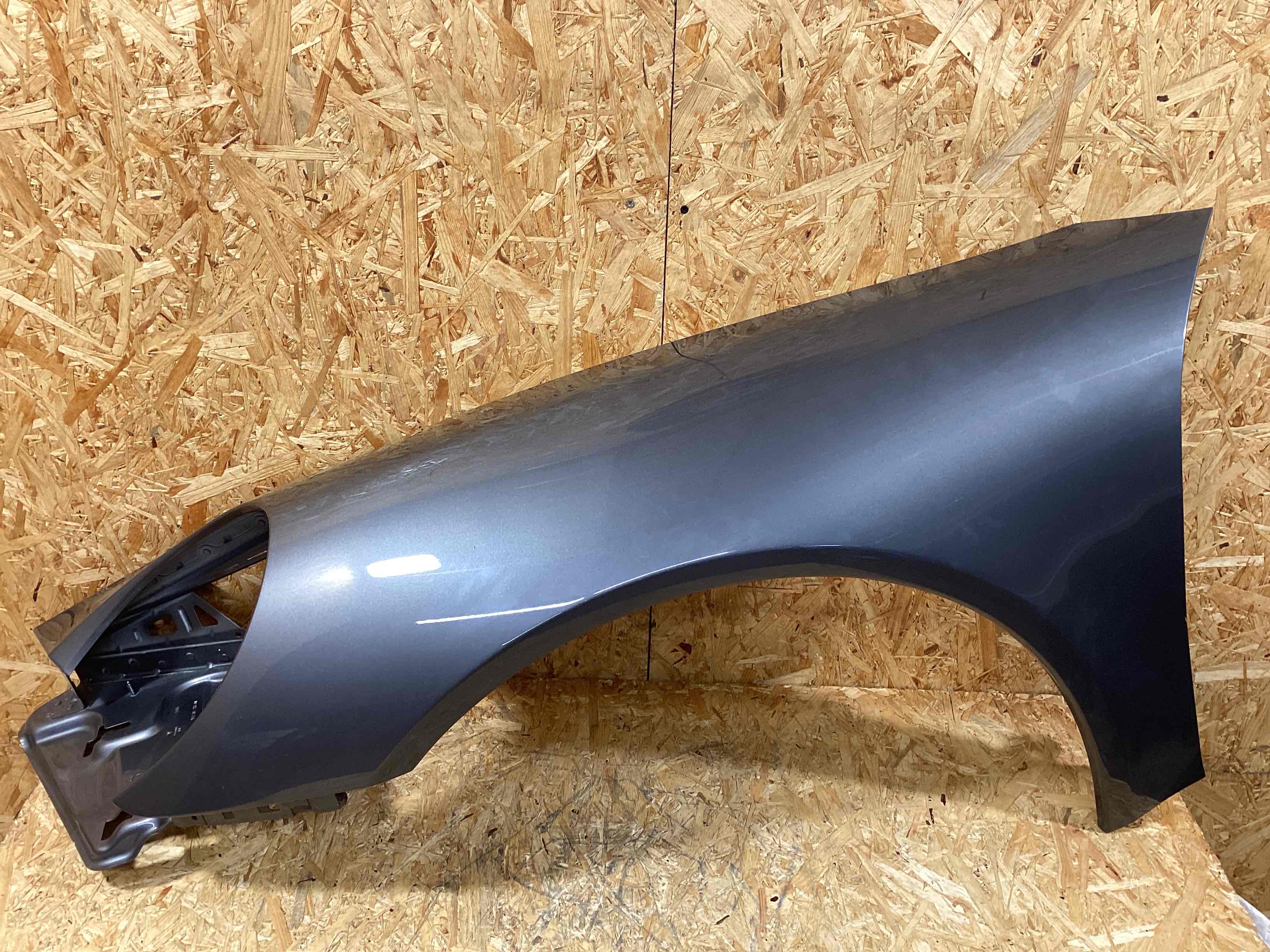 Крыло переднее левое Porsche 911 061025-105