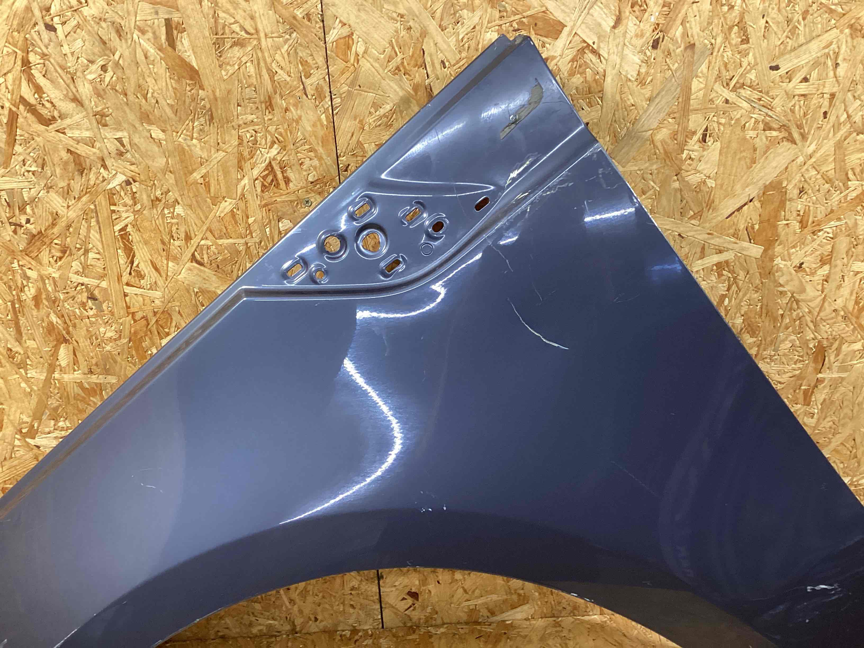 Крыло переднее левое Land Rover Range Rover Sport L461 061025-106