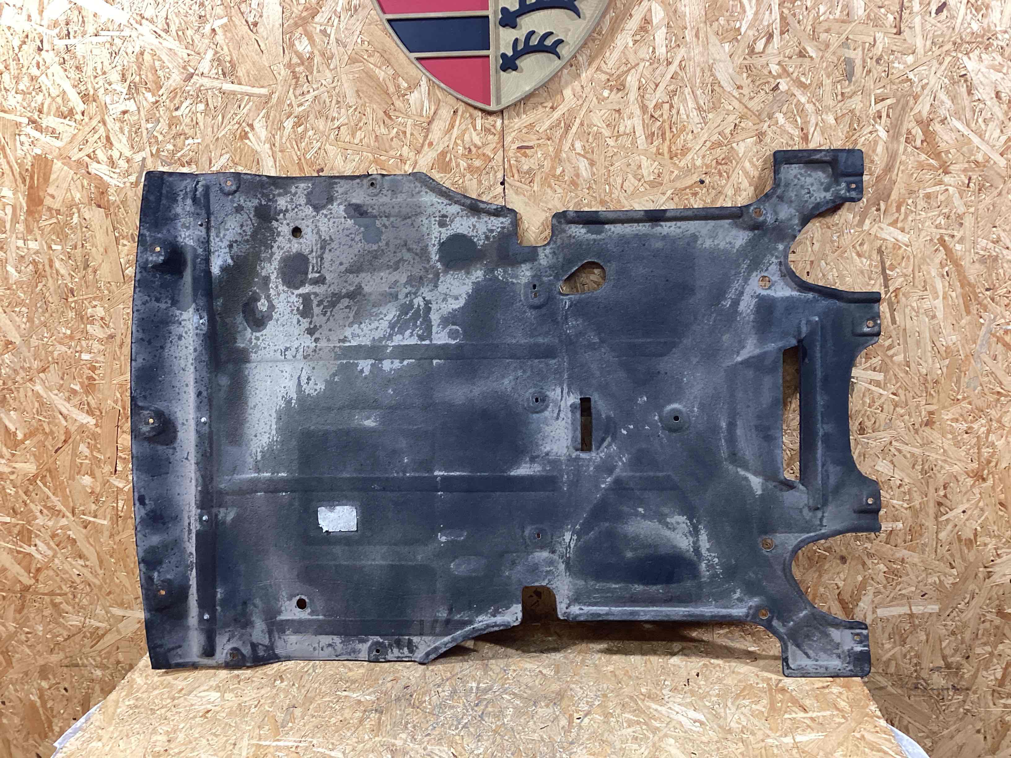 Защита днища кузова Porsche Macan 061025-109