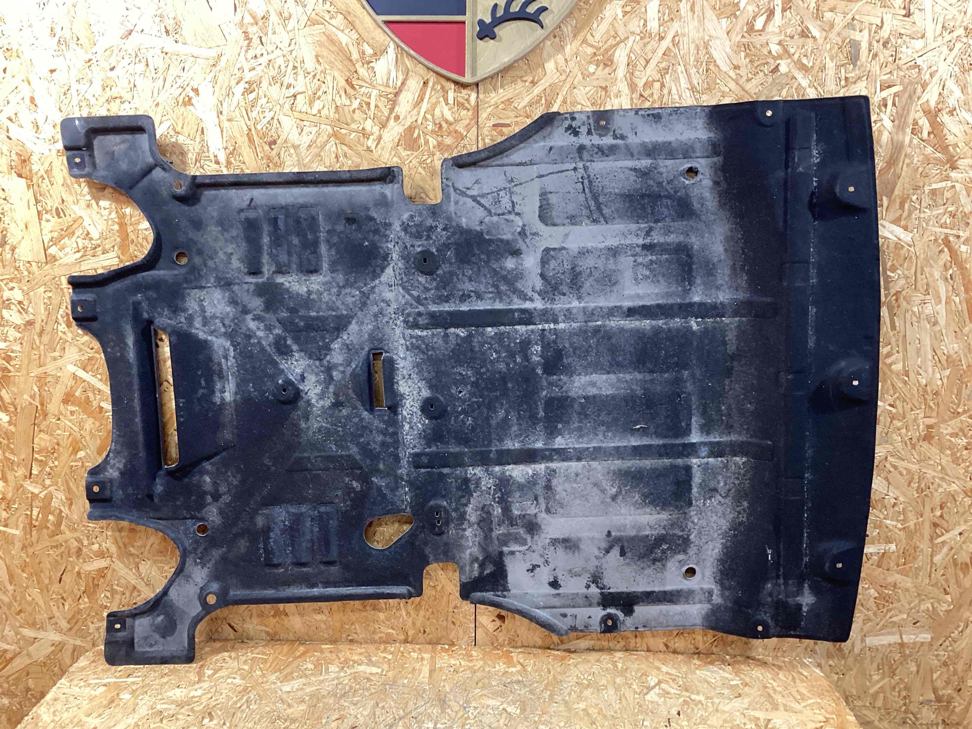 Защита днища кузова Porsche Macan 061025-110