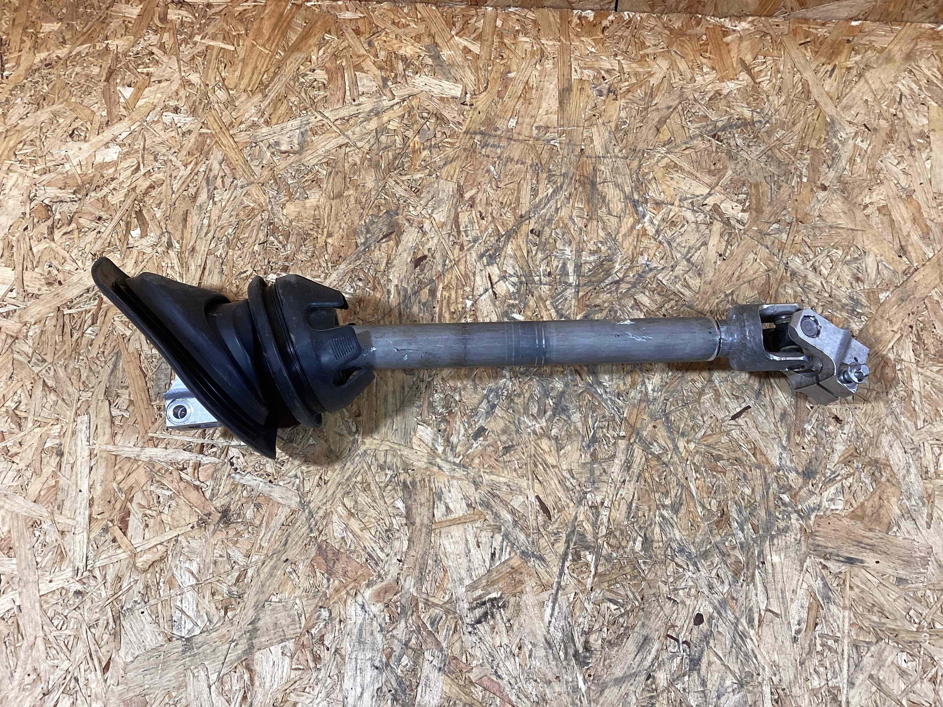 Руль/Рулевой вал Porsche Macan 061025-124