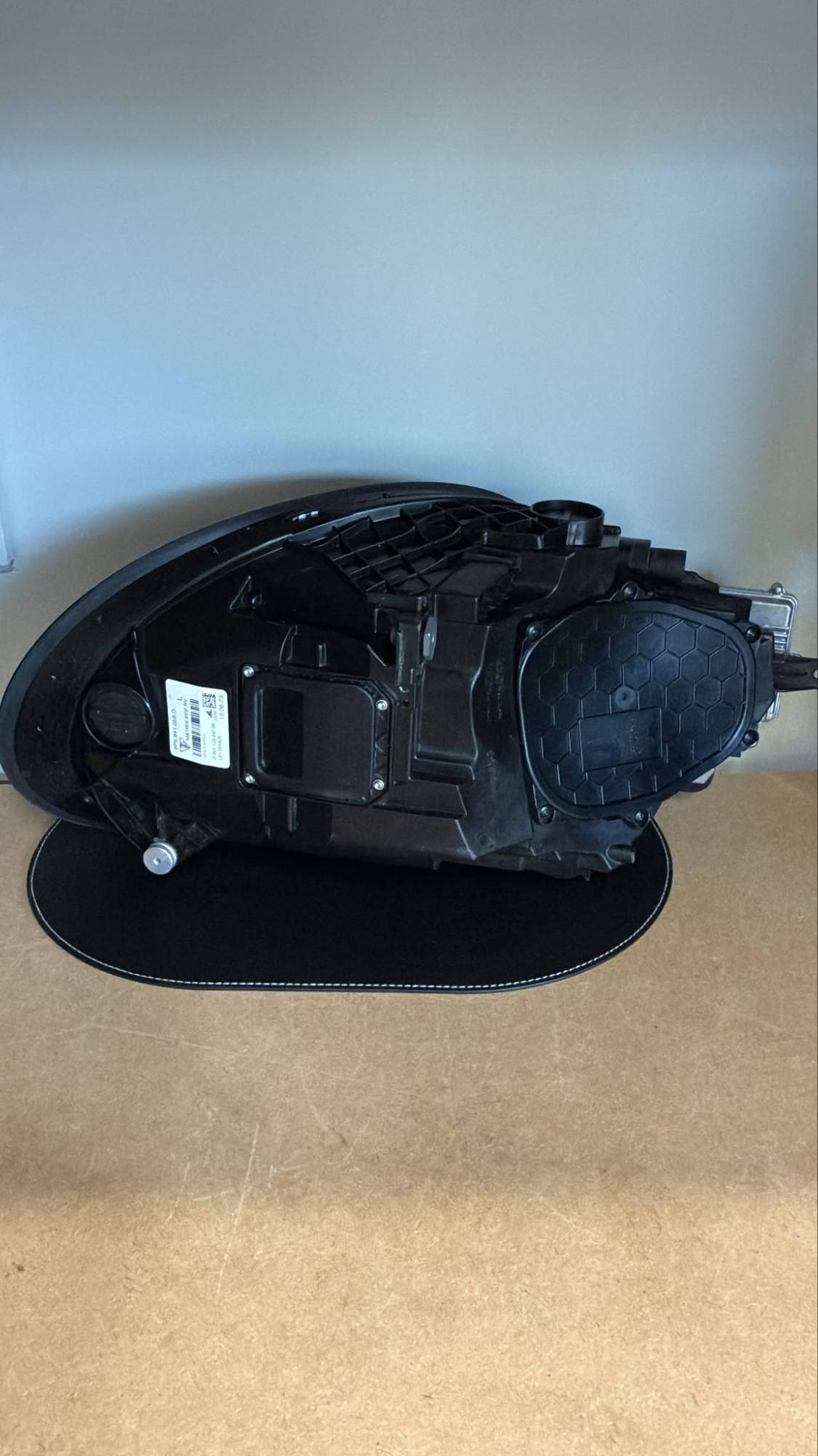 Фара права Porsche 911 061026-202