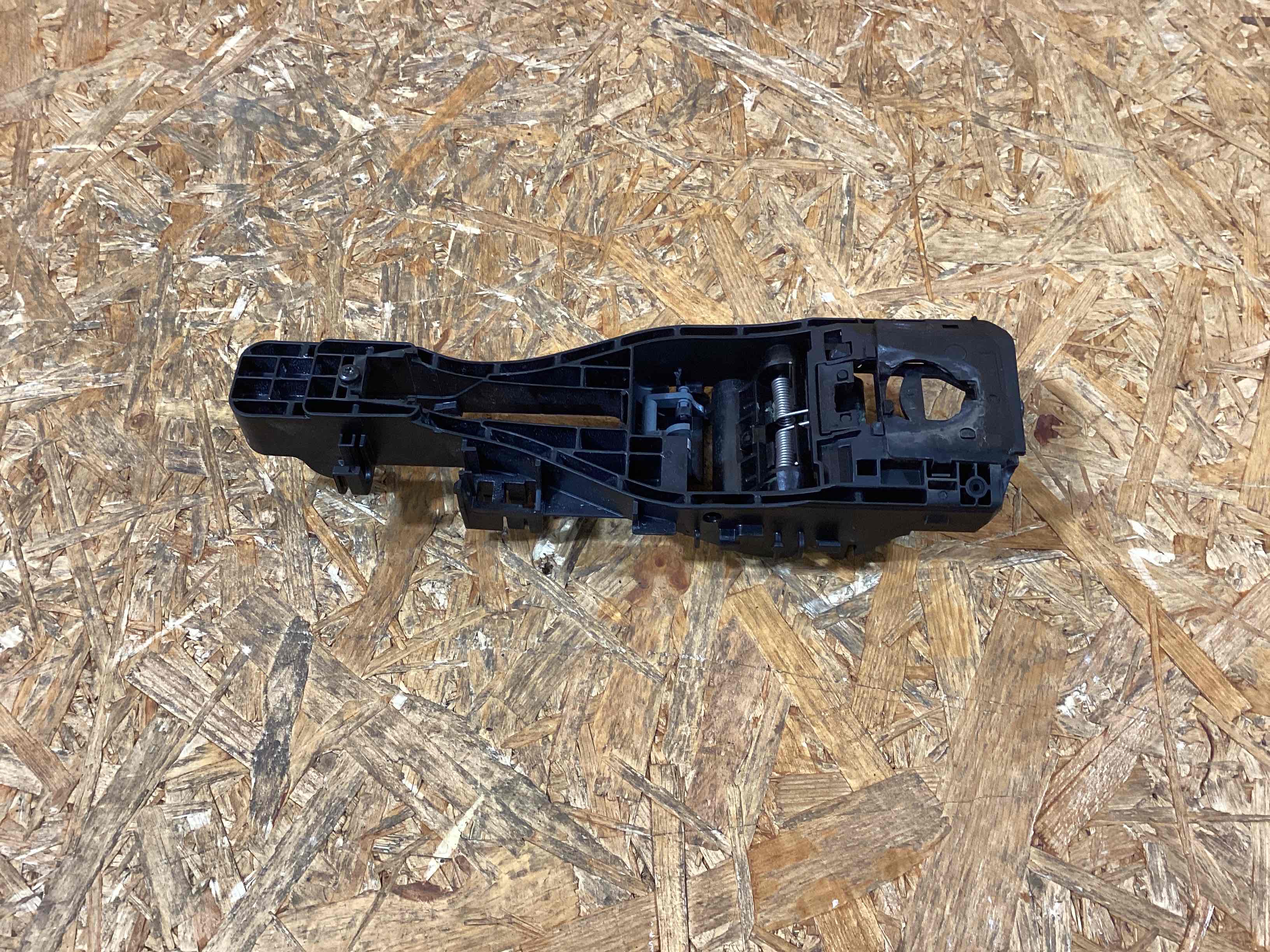 Ручка двери нaружная Porsche Macan 070126-105