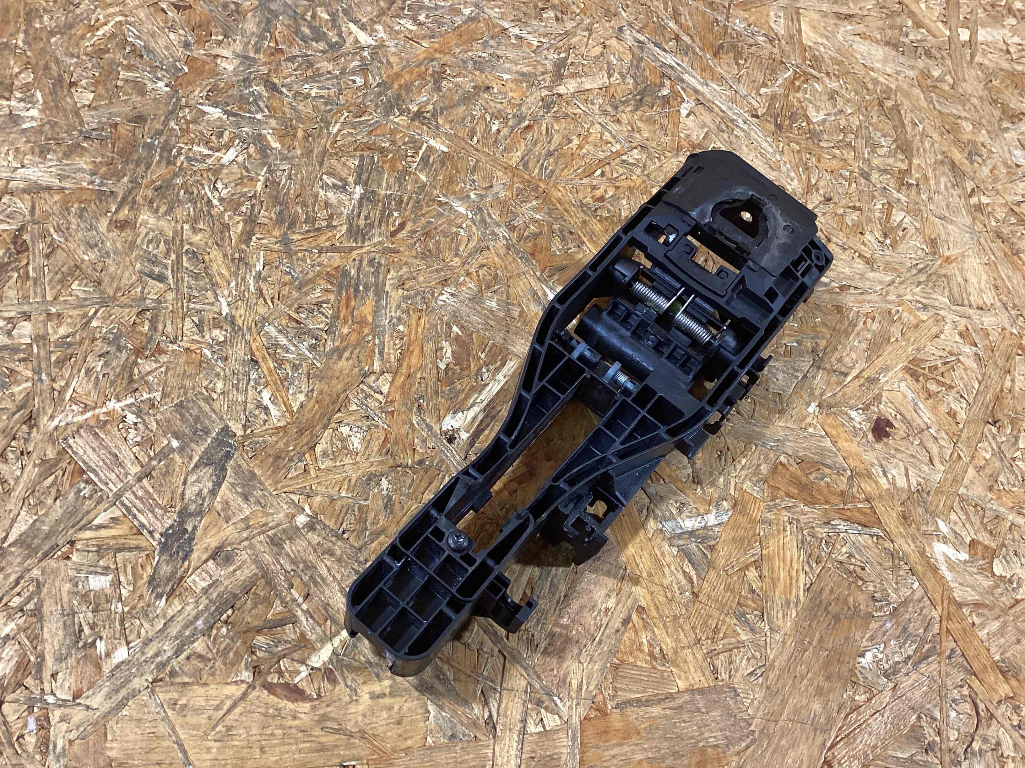 Ручка двери нaружная Porsche Macan 070126-105