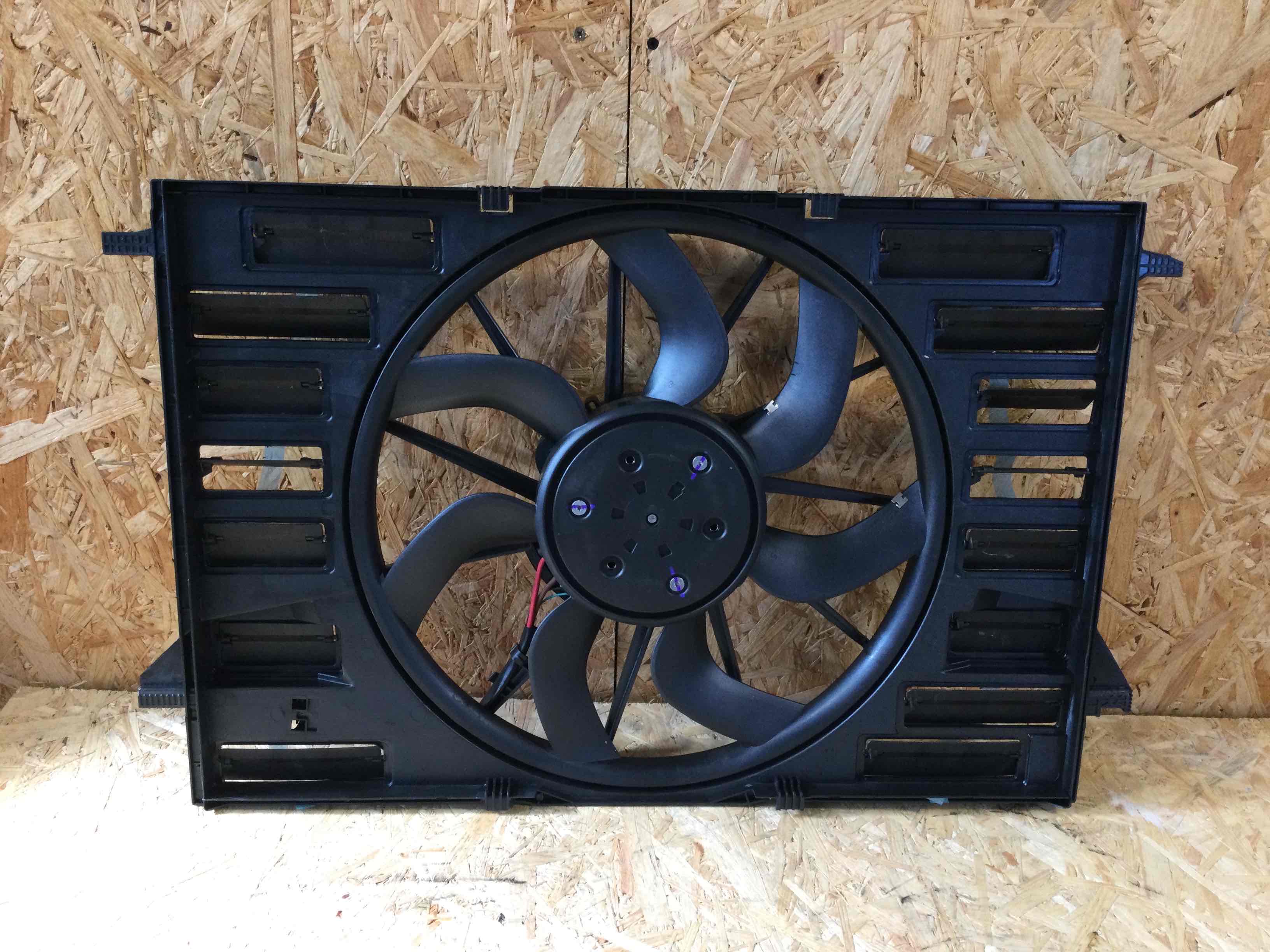 Вентилятор радиатора, вентиляторы Porsche Cayenne 070324-103