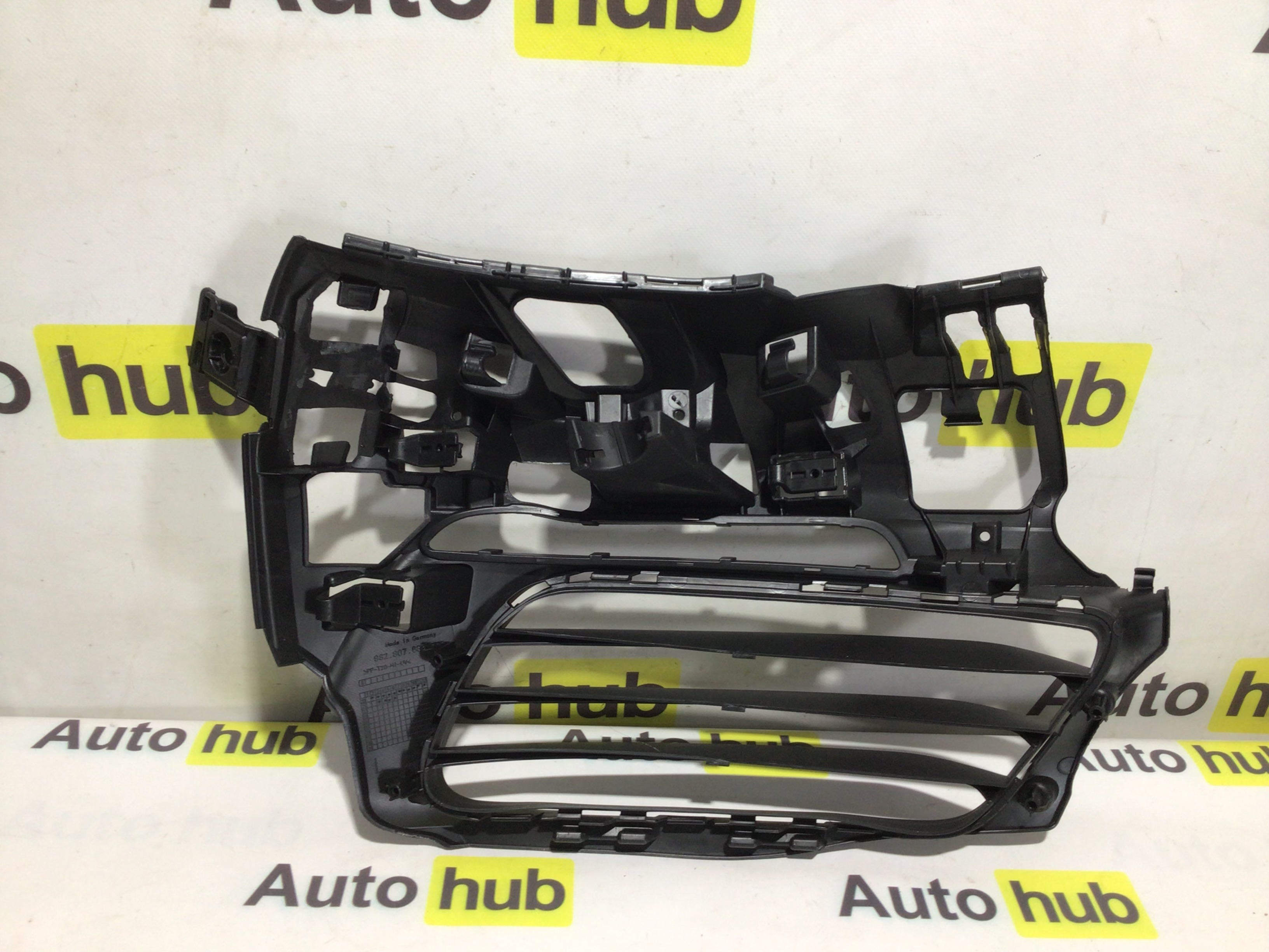 Заглушка, вставка (решетка) в бампер Porsche Boxster 718 070426-010