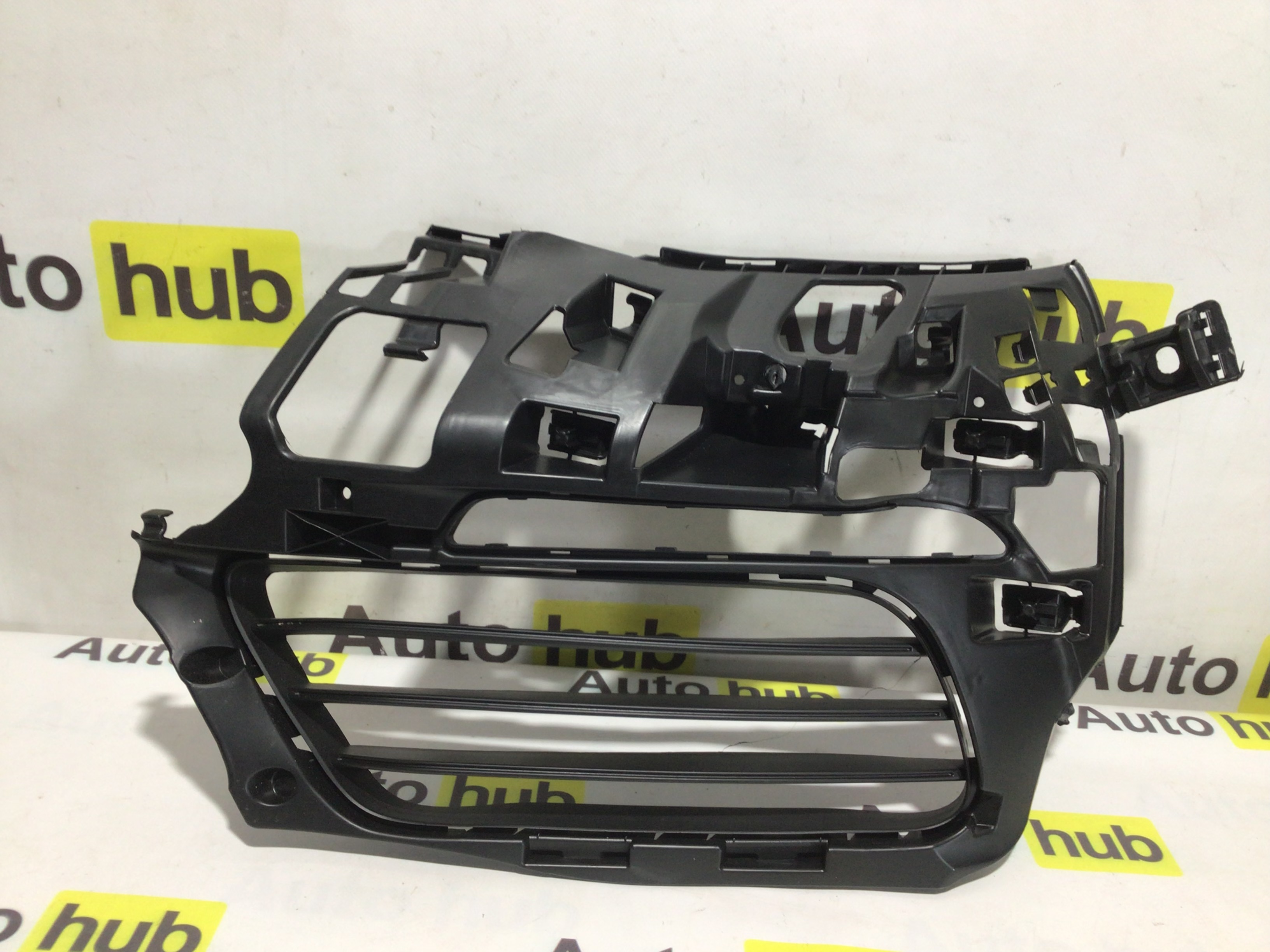 Заглушка, вставка (решетка) в бампер Porsche Boxster 718 070426-010