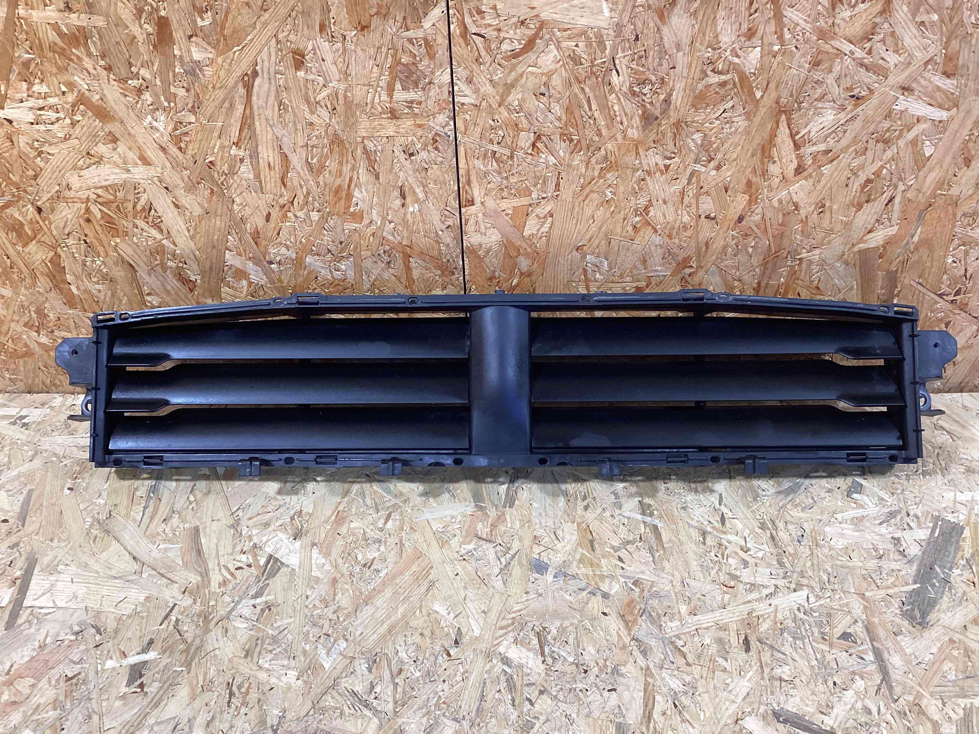 Жалюзи радиатора Porsche Macan 070426-106