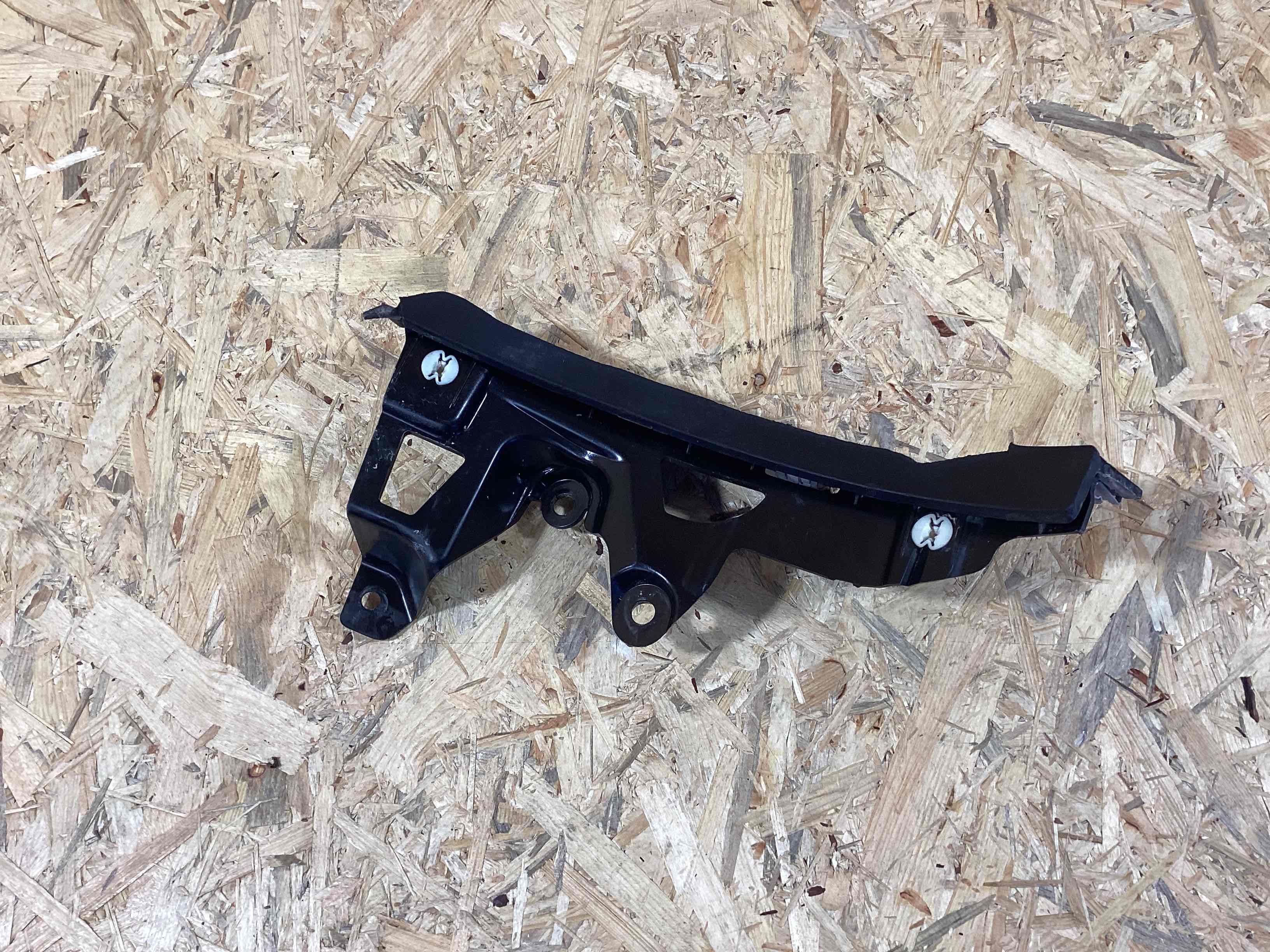 Крепление, кронштейн Porsche Cayenne 070426-113