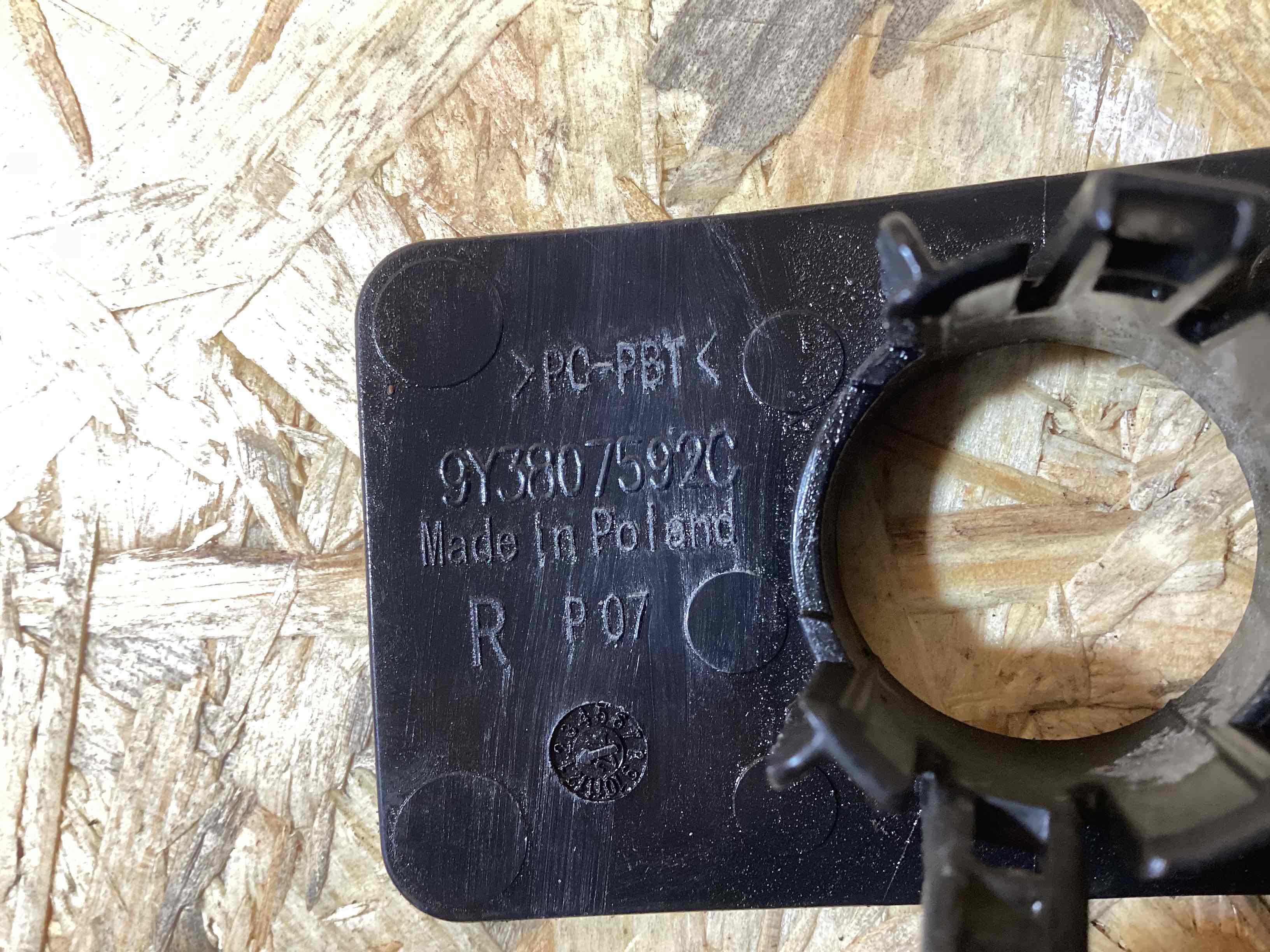 Датчик парктроника, крепление, корпус Porsche Cayenne 070426-118