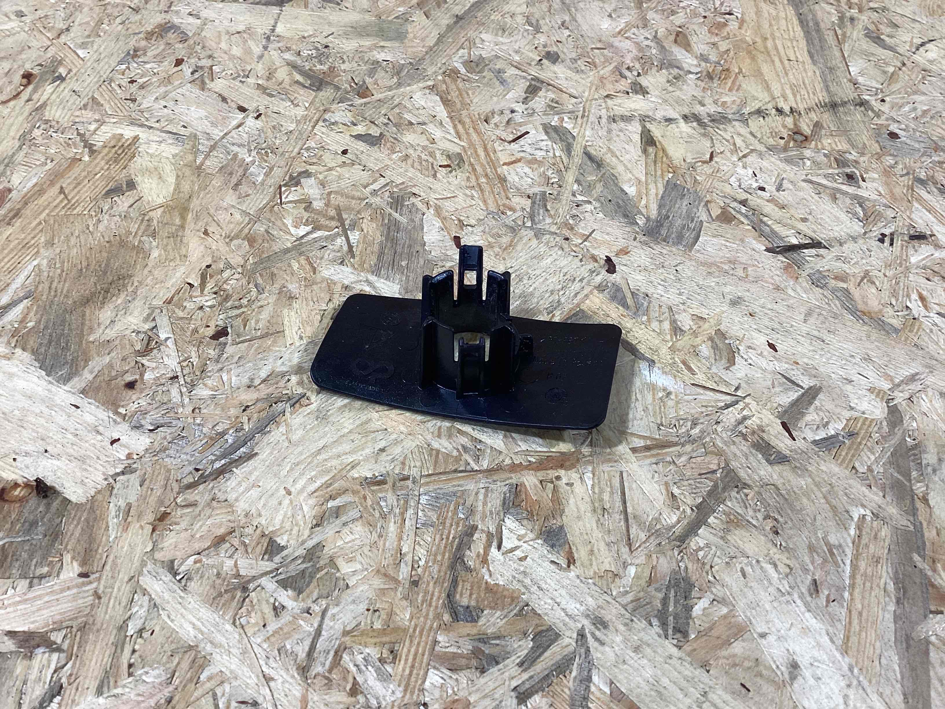 Датчик парктроника, крепление, корпус Porsche Cayenne 070426-119