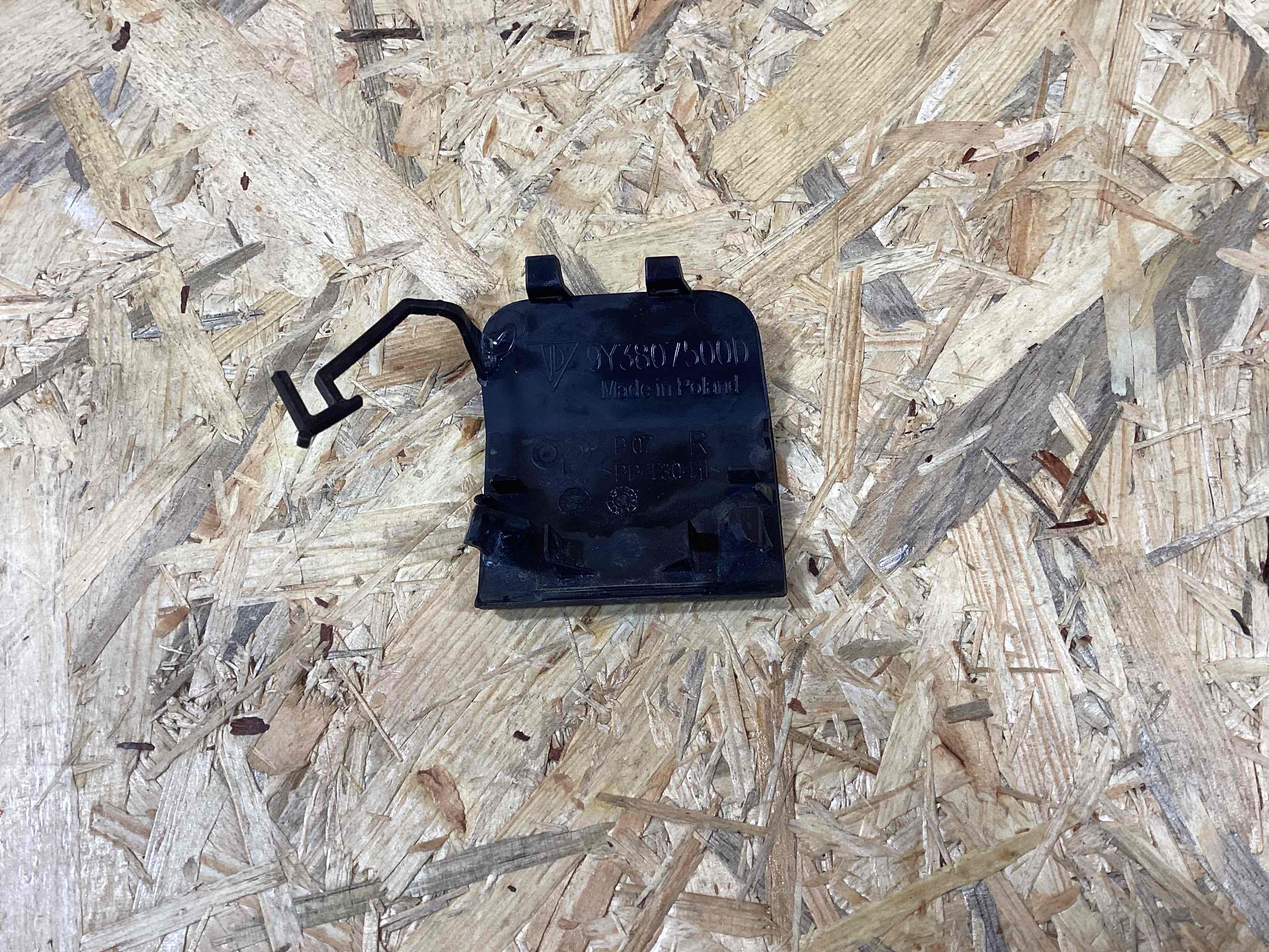 Заглушка, вставка (решетка) в бампер Porsche Cayenne 070426-121