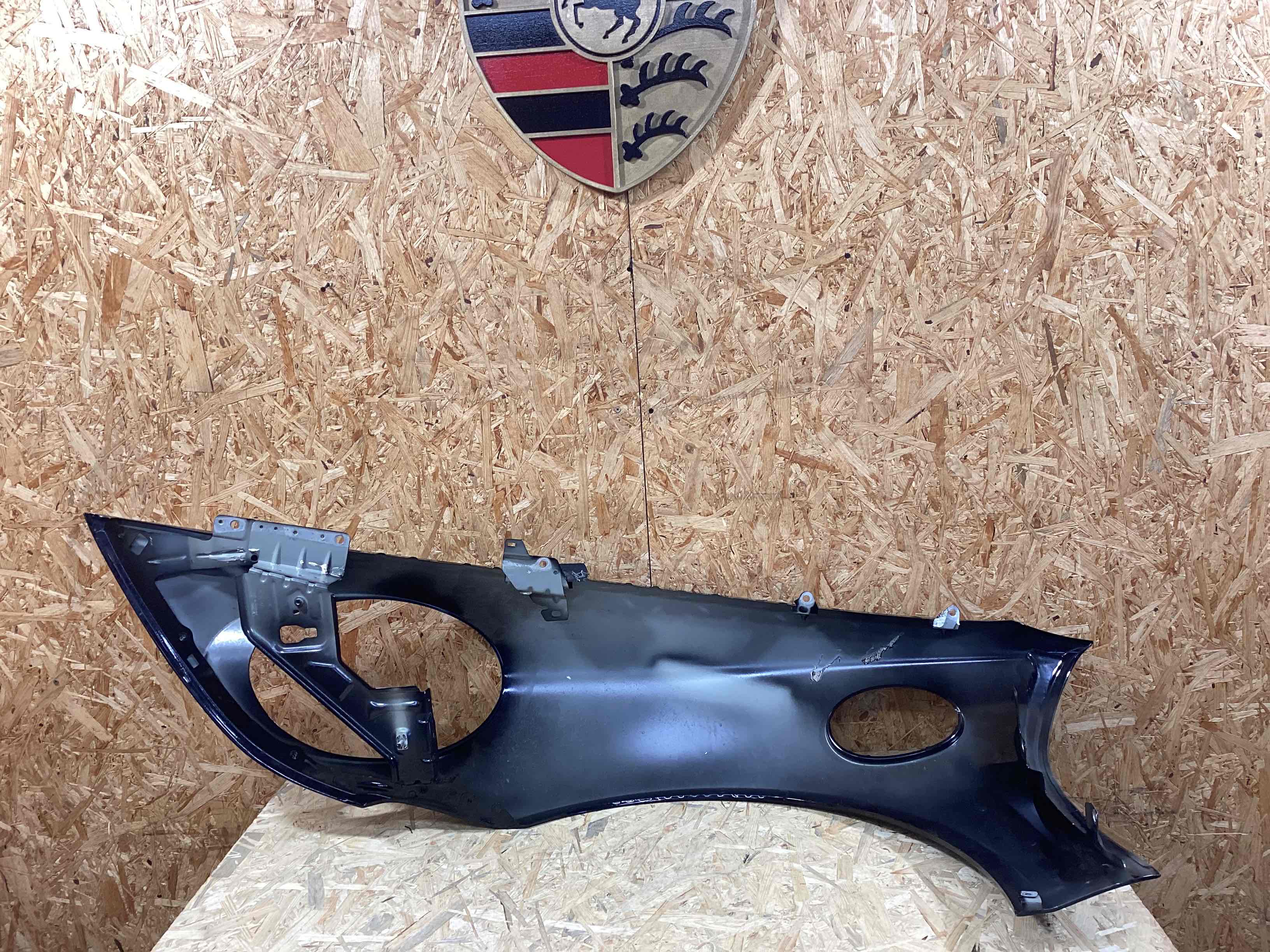 Крыло переднее правое Porsche 911 070526-122