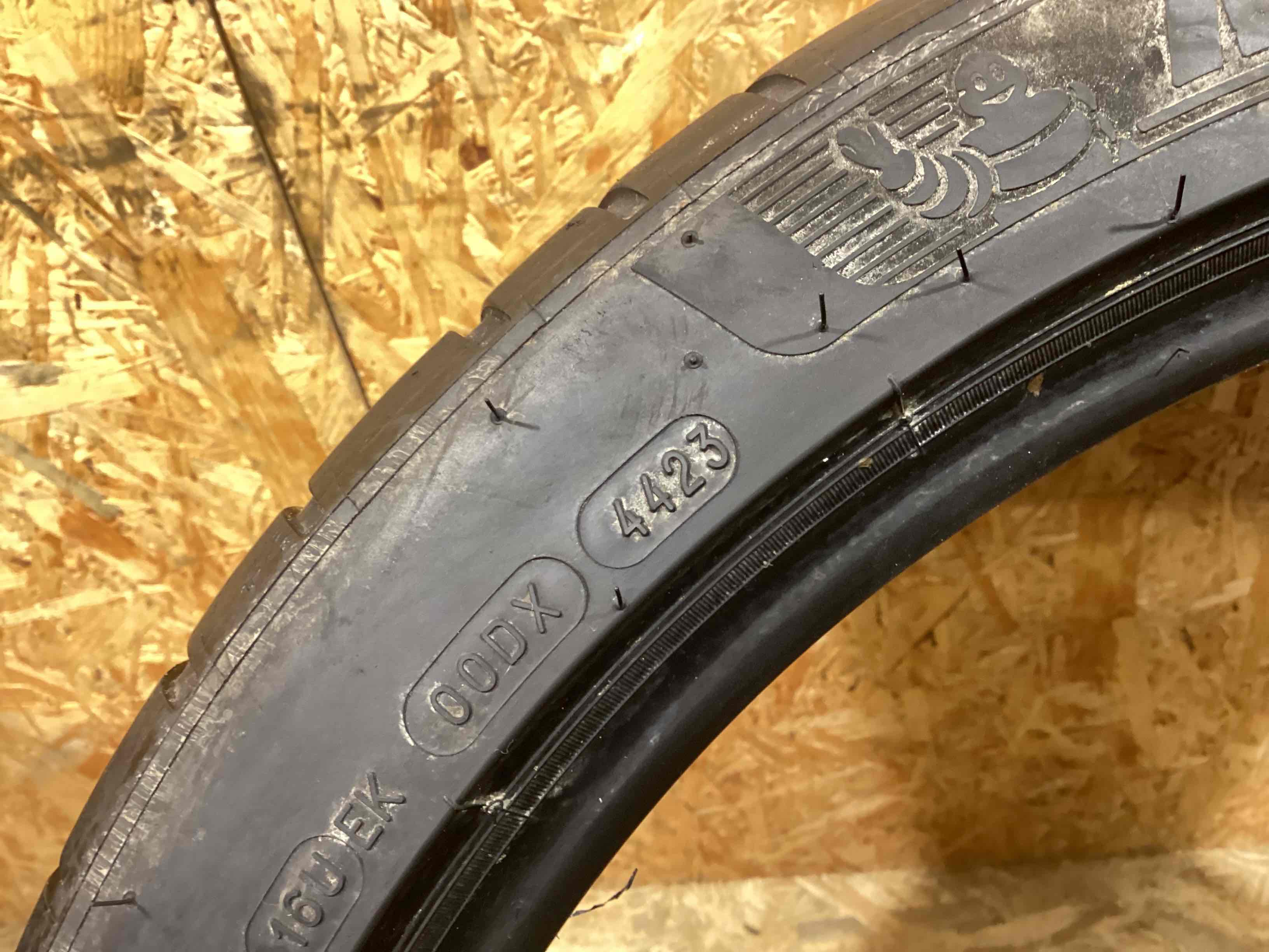 Колесо запасное, держатель, кронштейн, обшивка Porsche Cayenne 070726-111