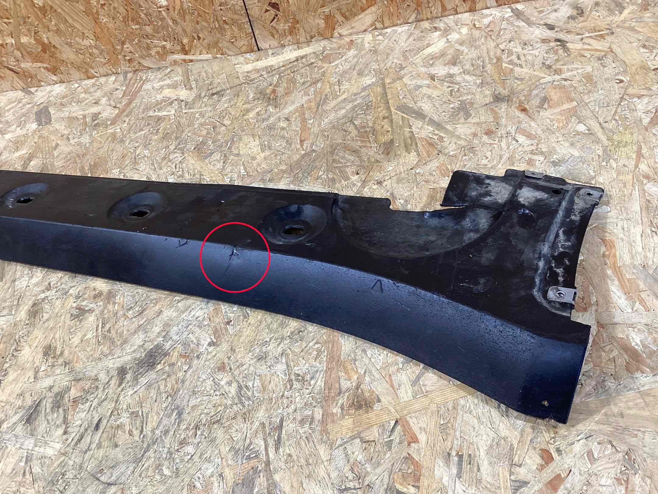 Поріг правий Porsche 911 070926-102