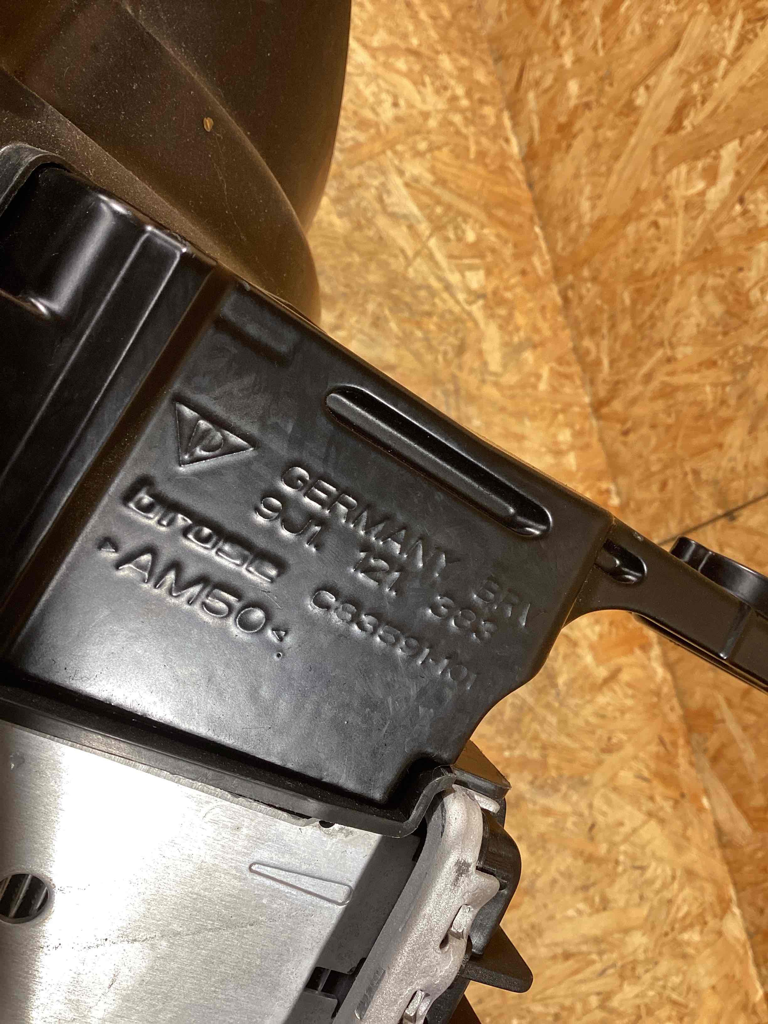 Вентилятор радиатора, вентиляторы Porsche Taycan 071025-103