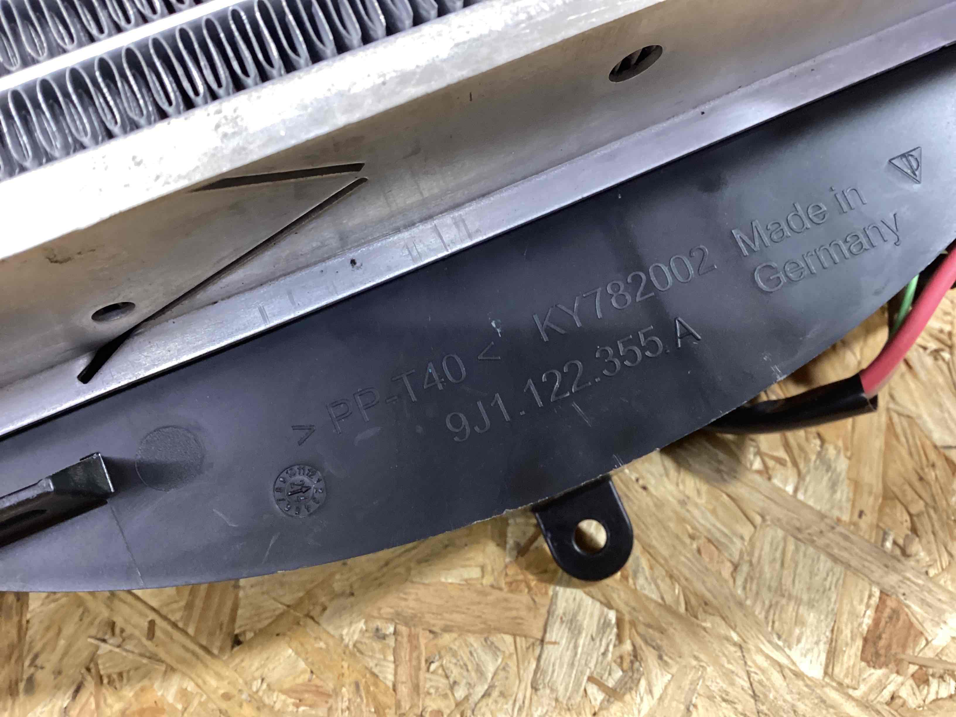 Вентилятор радиатора, вентиляторы Porsche Taycan 071025-103