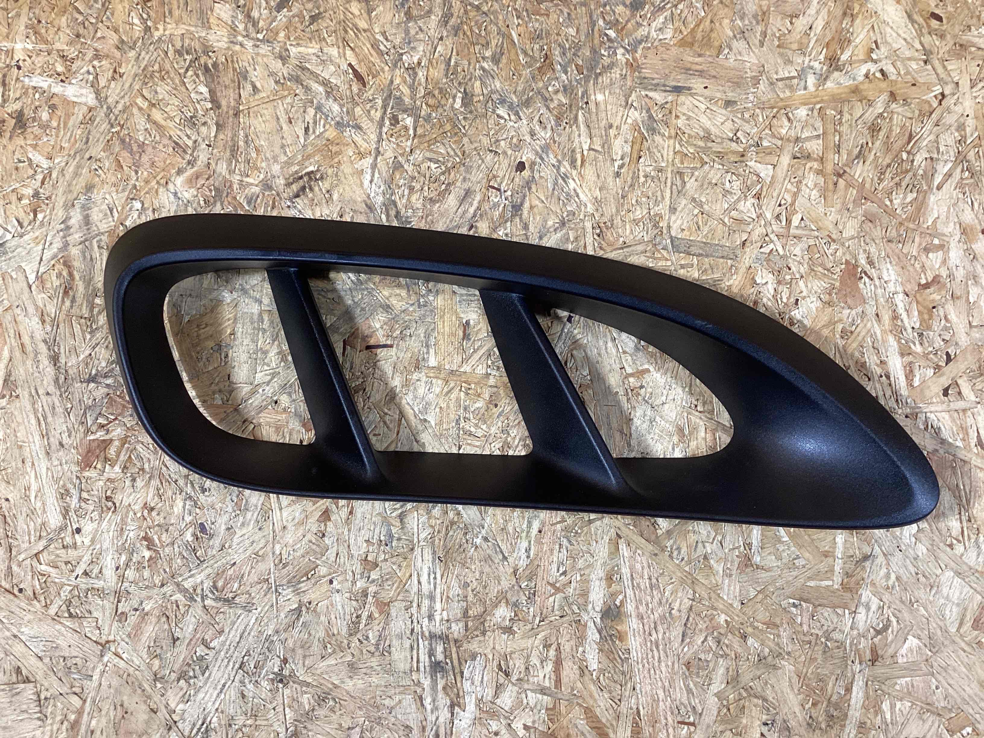 Воздуховод Porsche Boxster 718 071025-105